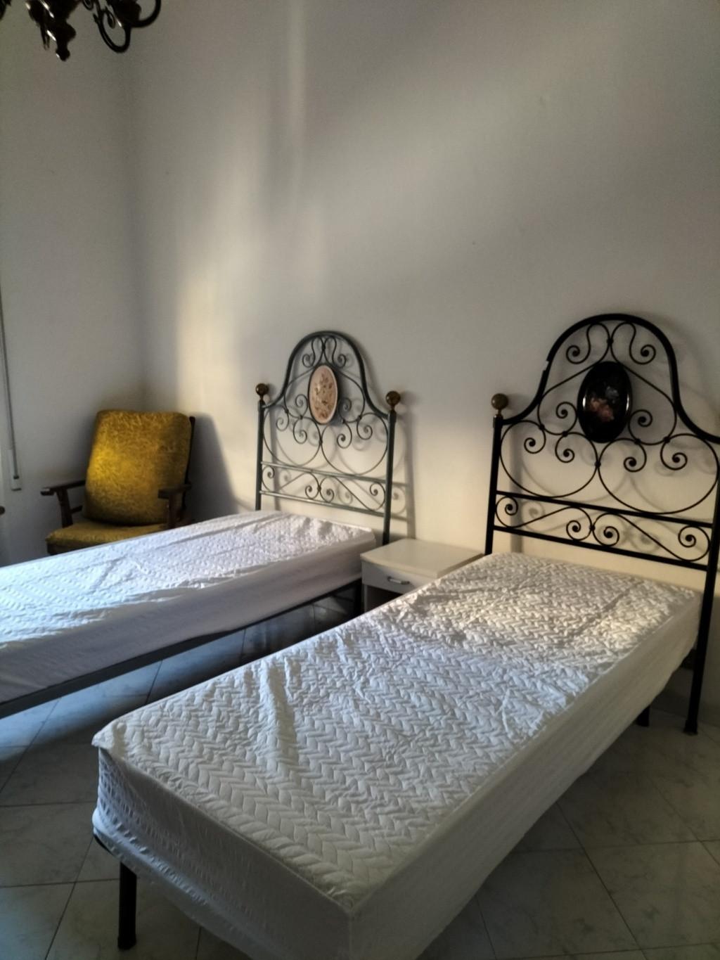 Trilocale arredato in affitto, Pisa centro storico