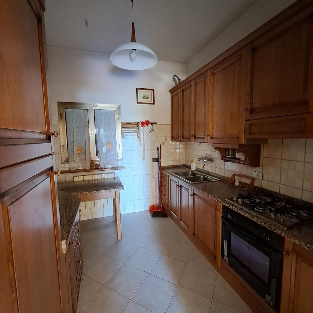 Casa indipendente con giardino a Cascina