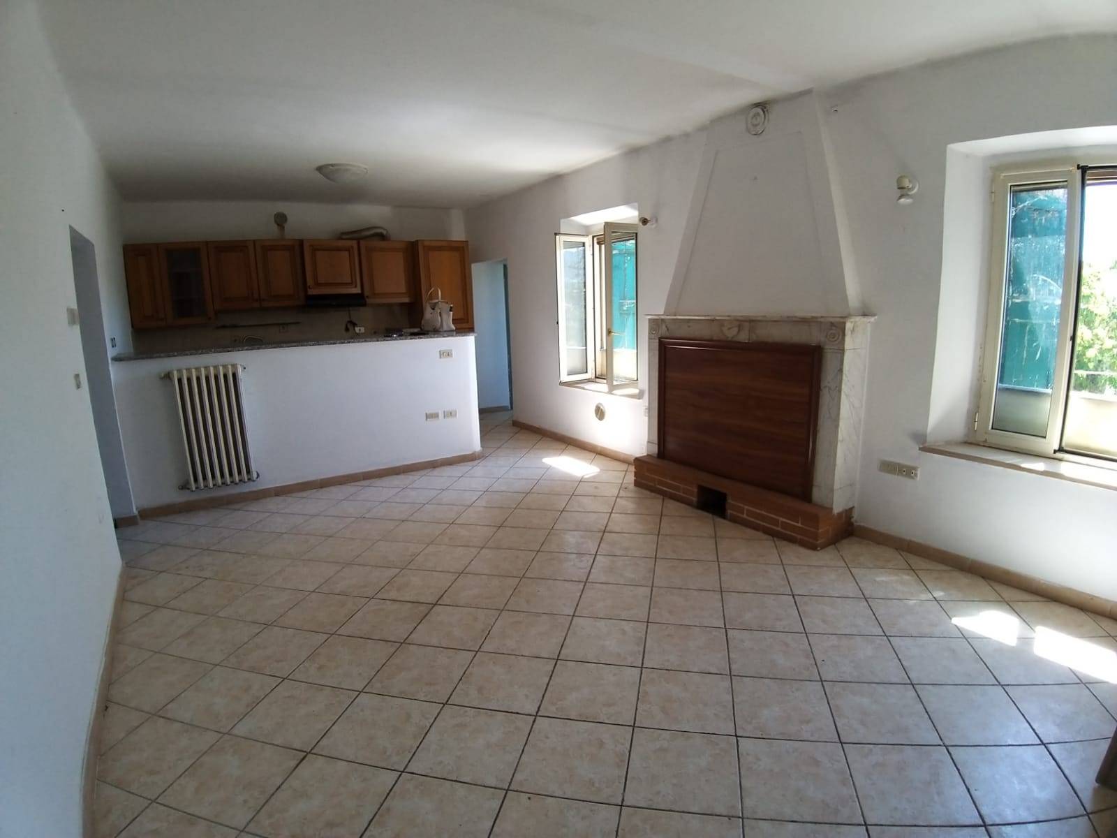 Casa Bifamiliare in vendita a Pavullo nel Frignano, Coscogno