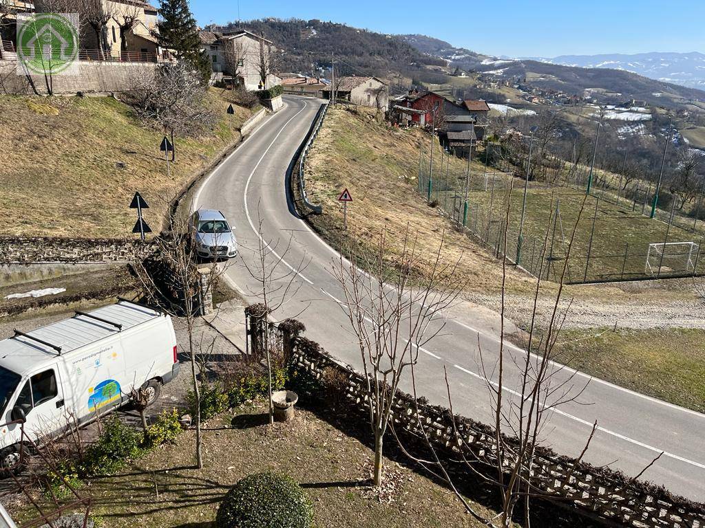 Appartamento in vendita a Pavullo nel Frignano, Camatta