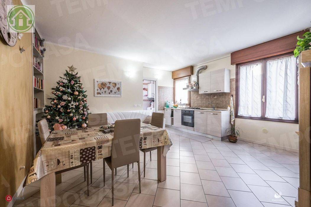 Appartamento in vendita a Pavullo nel Frignano, Centro storico