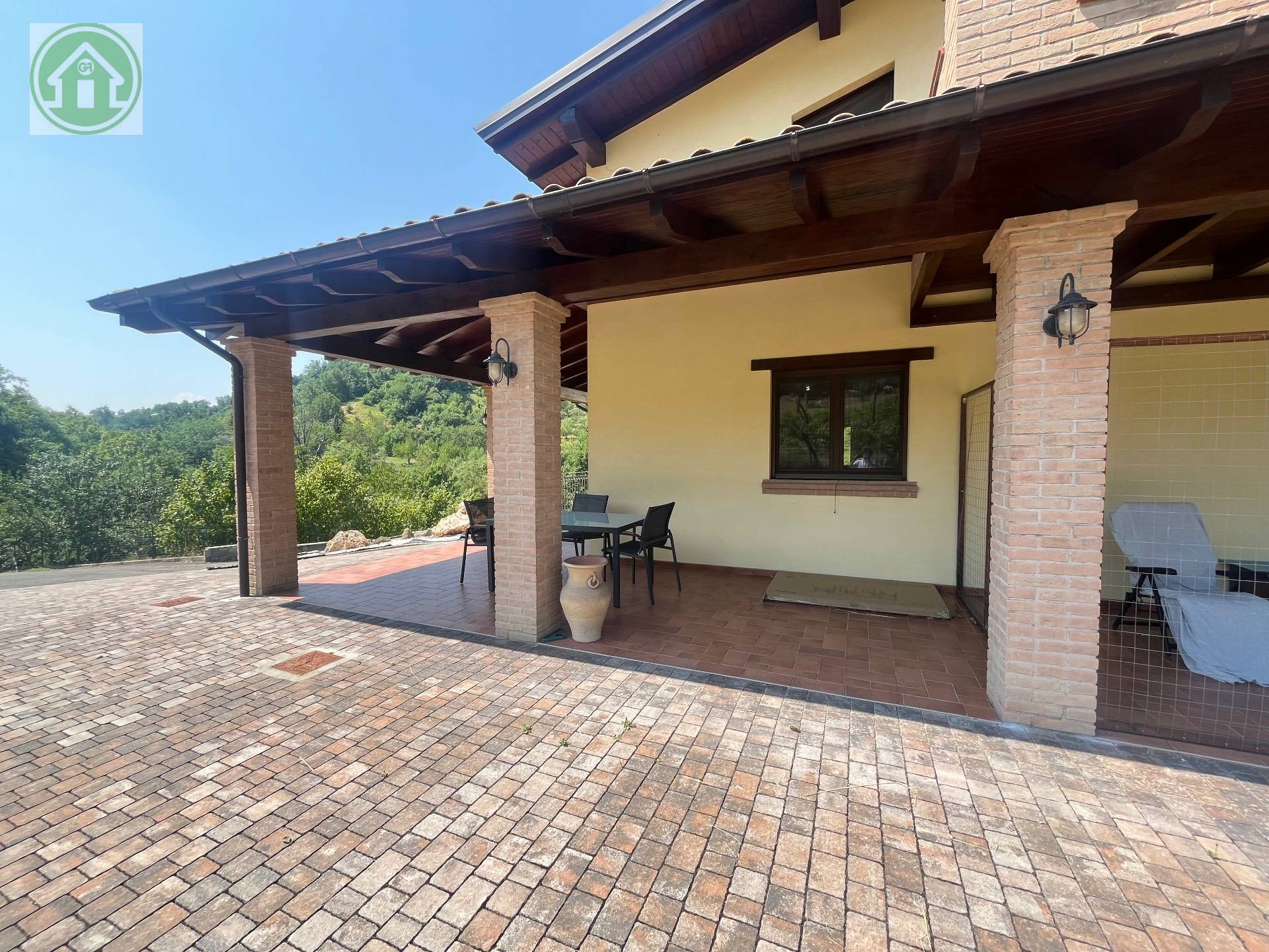Casa singola in vendita a Serramazzoni, San Dalmazio