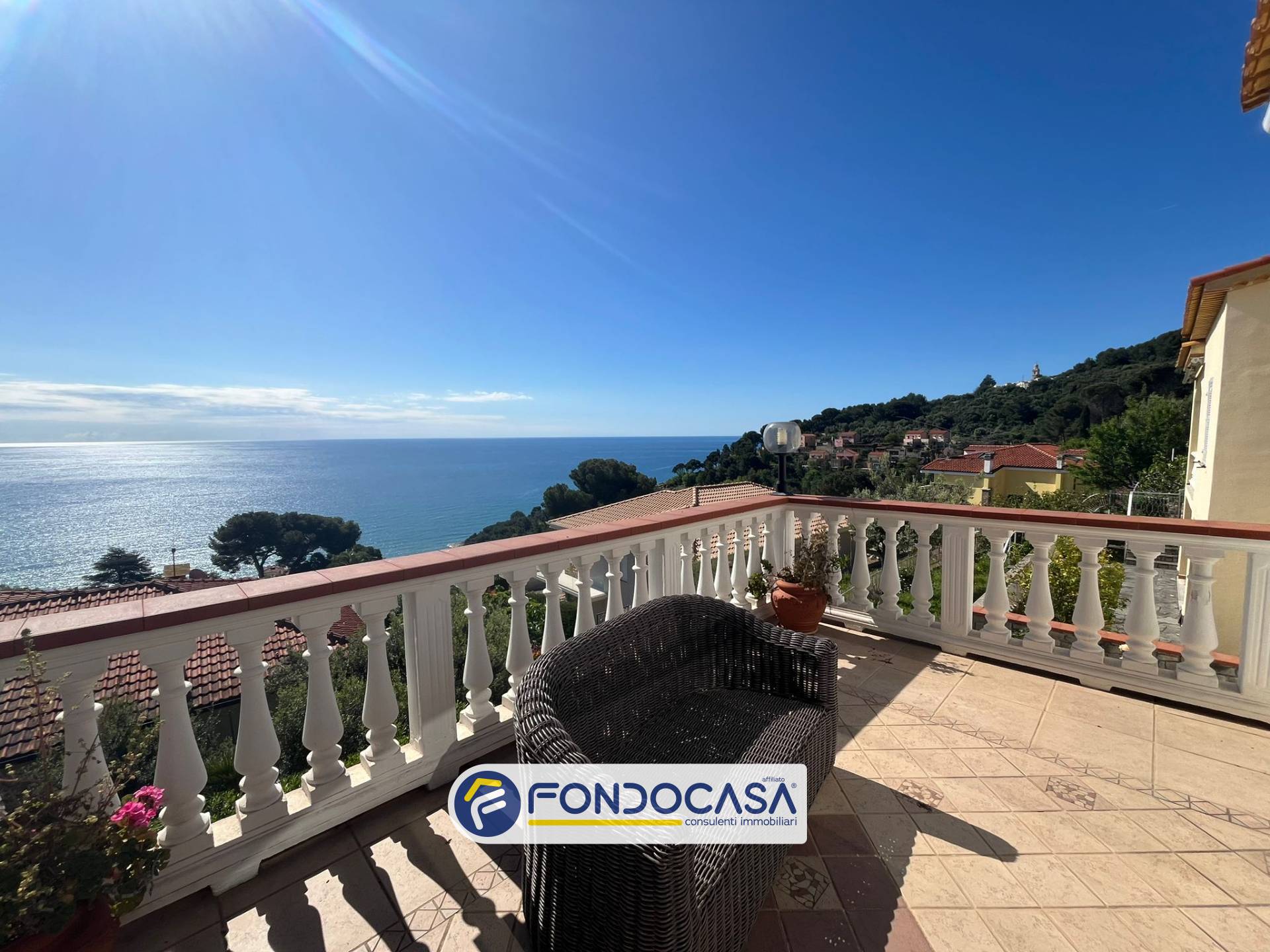 Semindipendente in affitto a Andora