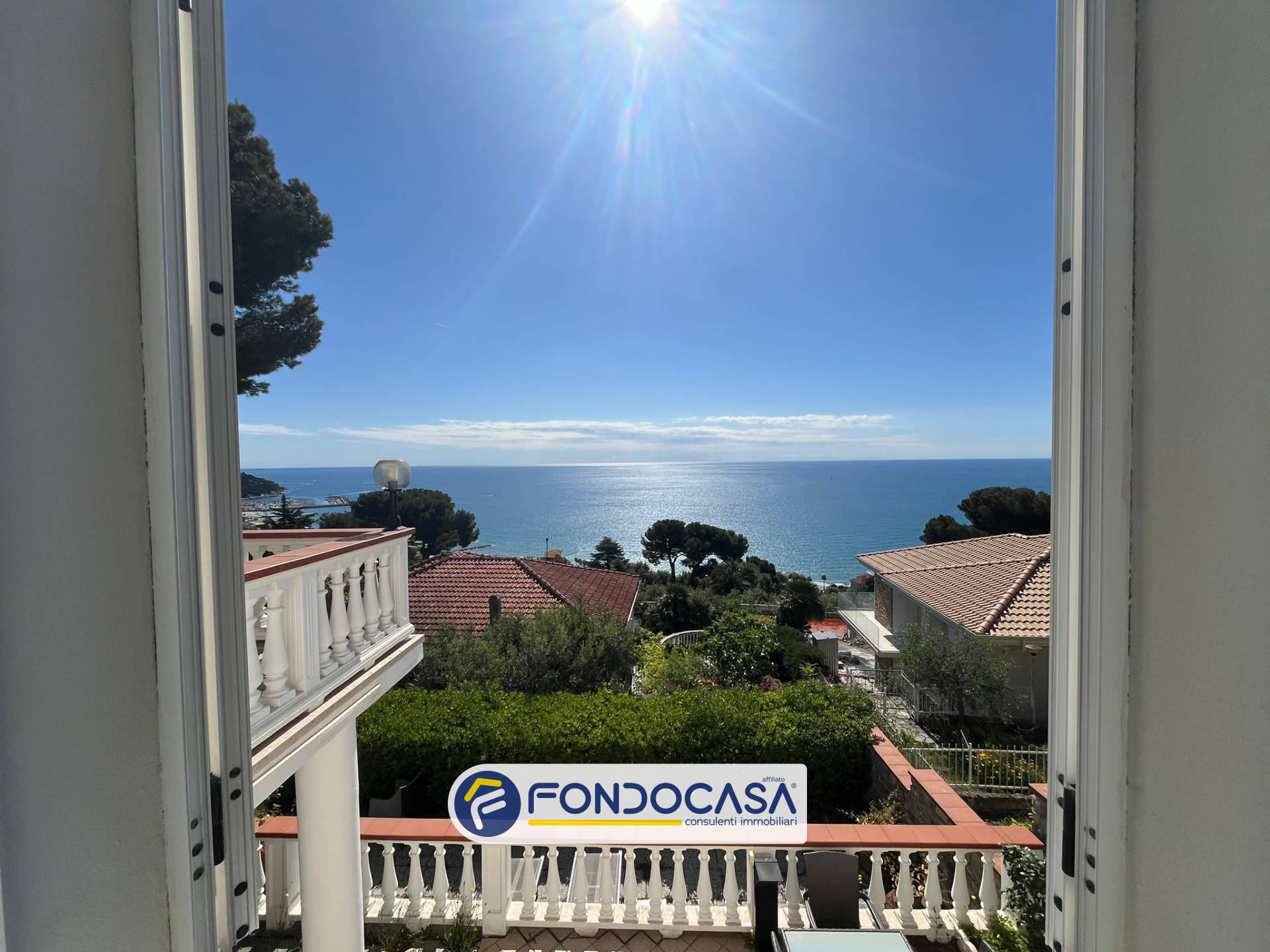 Semindipendente in affitto a Andora