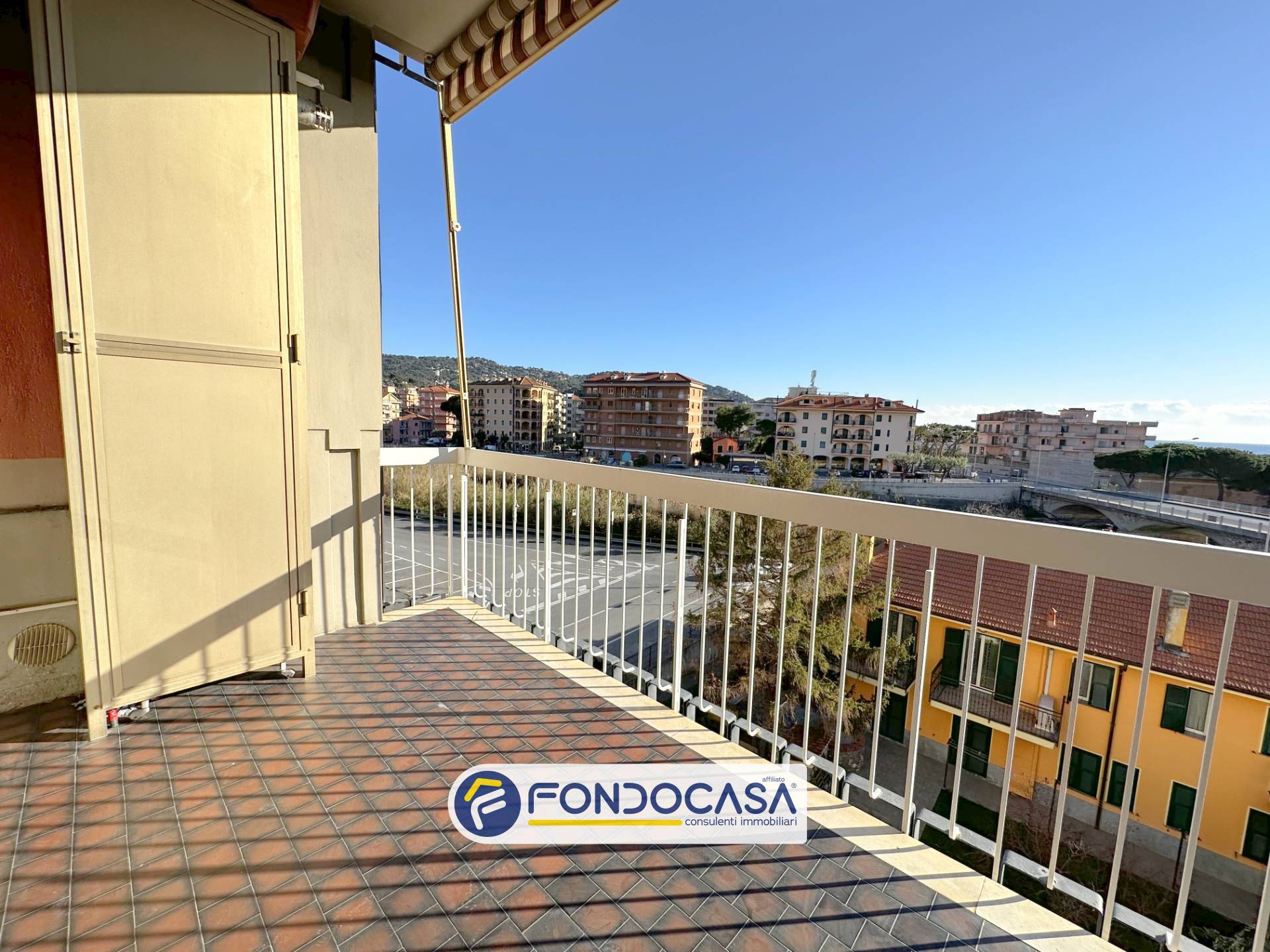 Appartamento in affitto a Andora