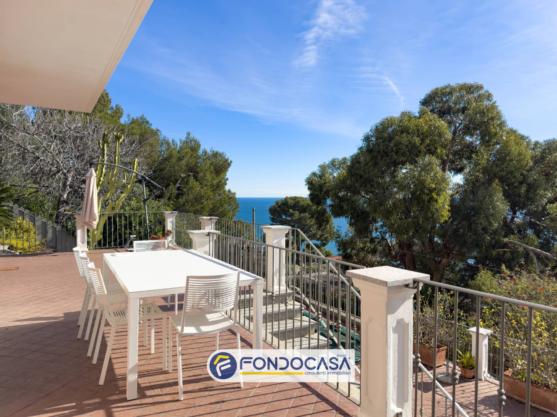 Villa in vendita a Andora, Capo Mele