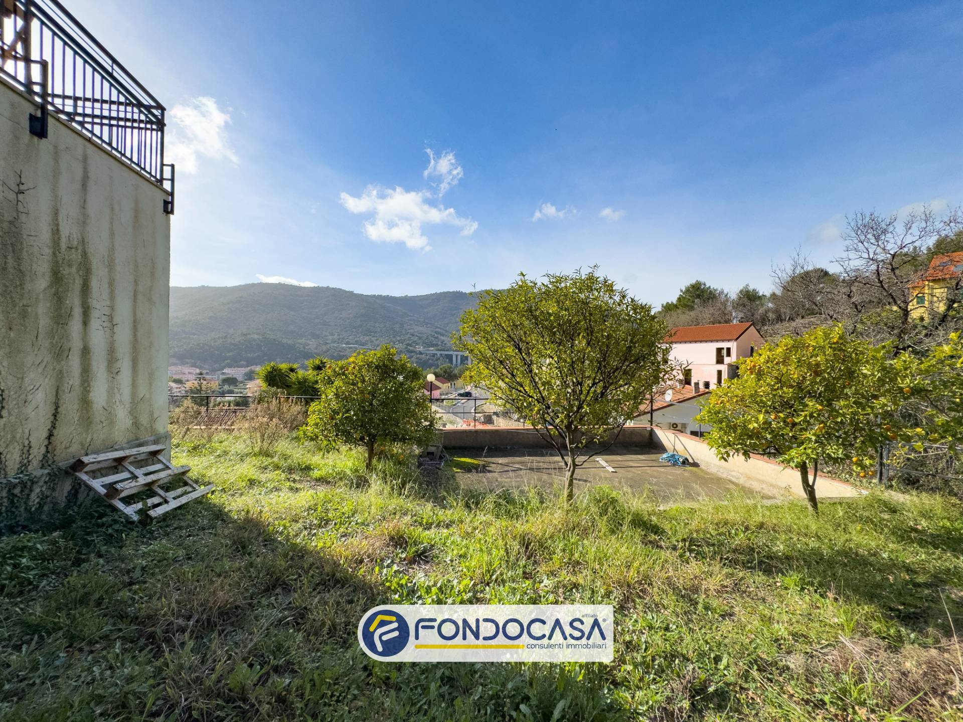 Casa semindipendente in vendita a Andora, Marina di Andora