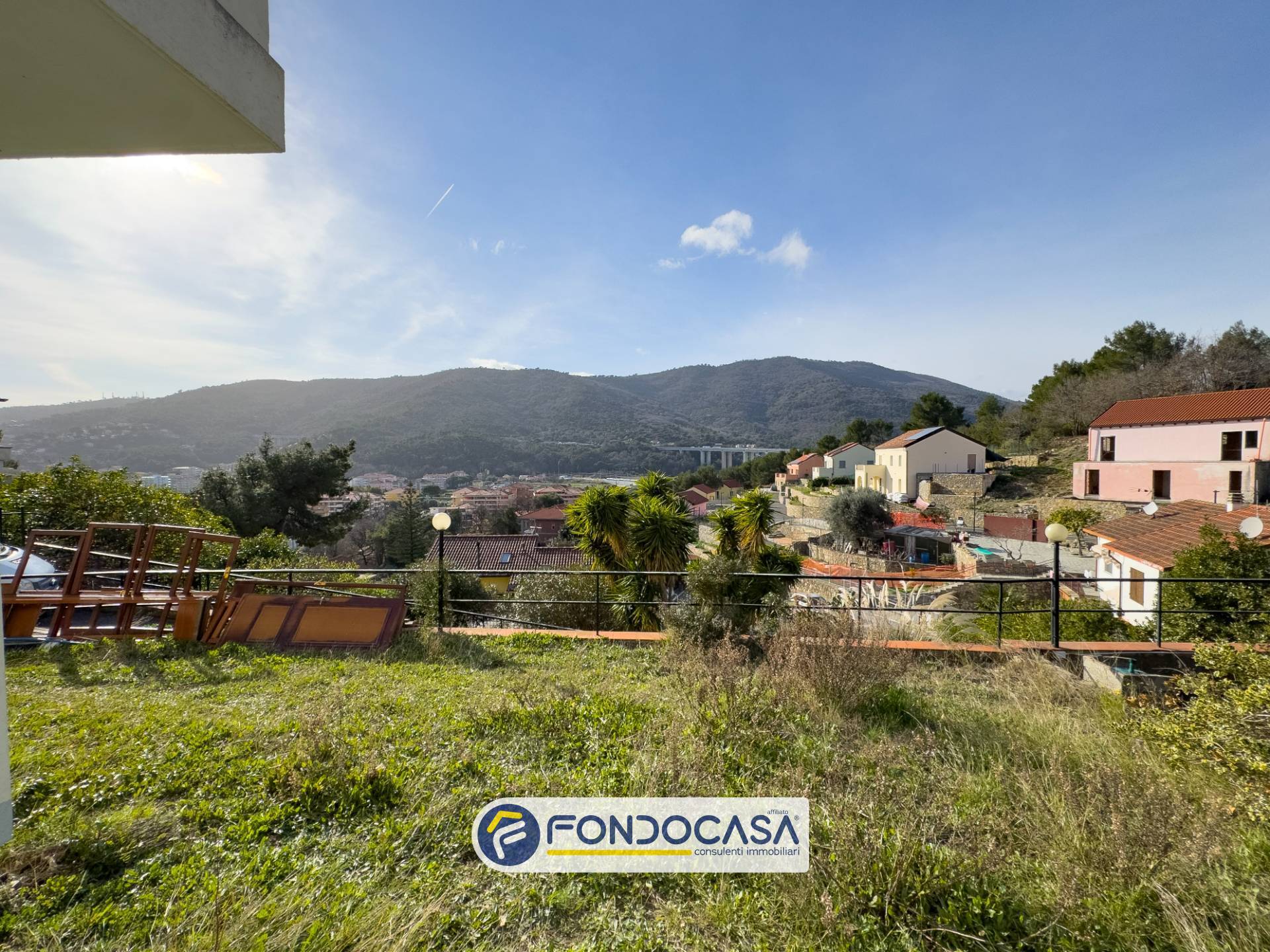 Casa semindipendente in vendita a Andora, Marina di Andora