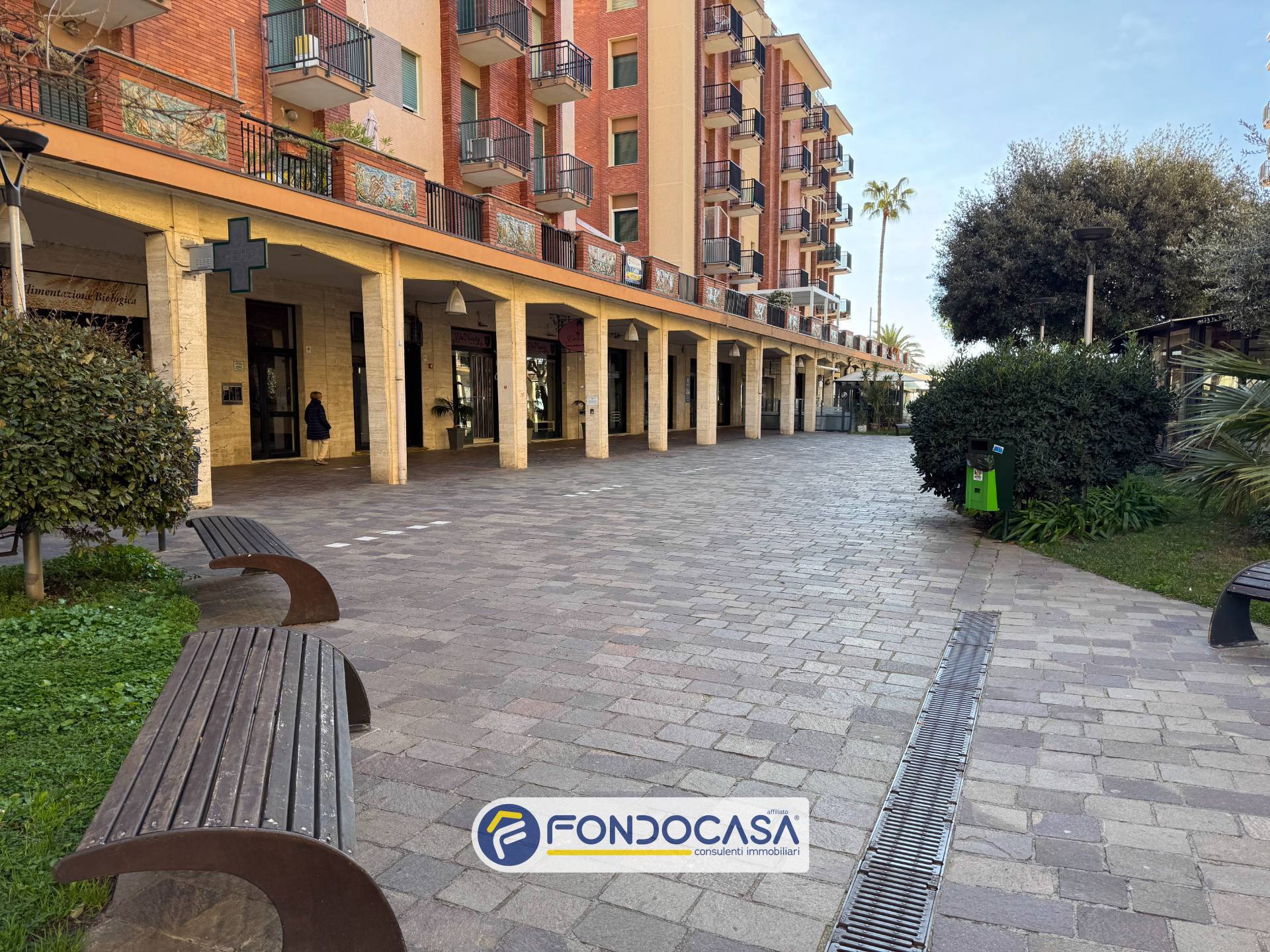 Box o garage in vendita a Andora, Marina di Andora