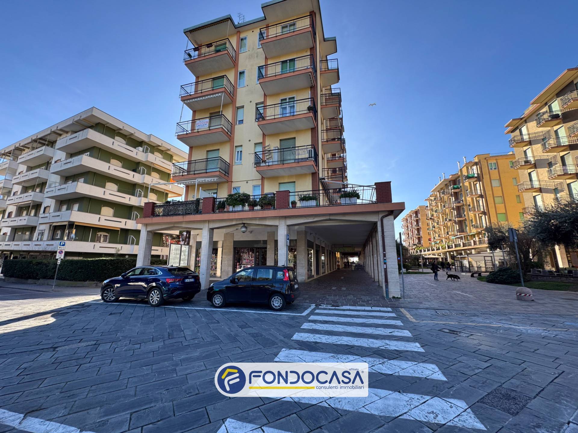 Box o garage in vendita a Andora, Marina di Andora