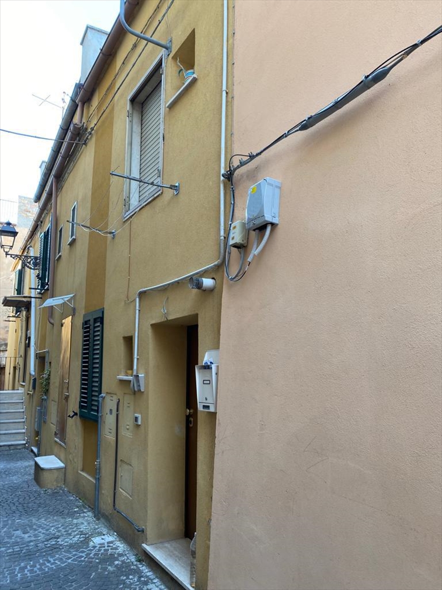 Casa indipendente ristrutturata in vicolo san giovanni, Chieti