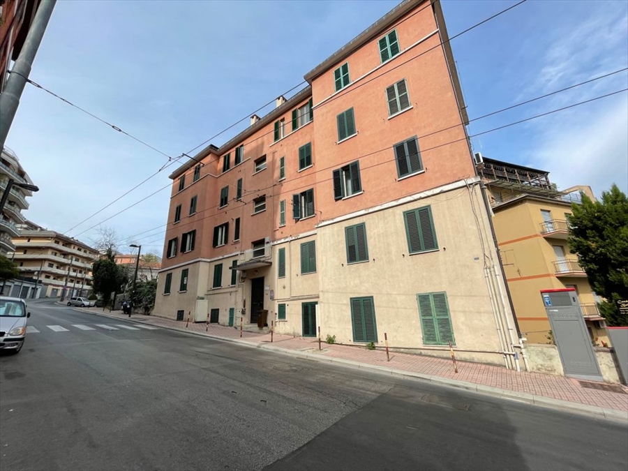 Quadrilocale da ristrutturare in via madonna degli angeli 165, Chieti