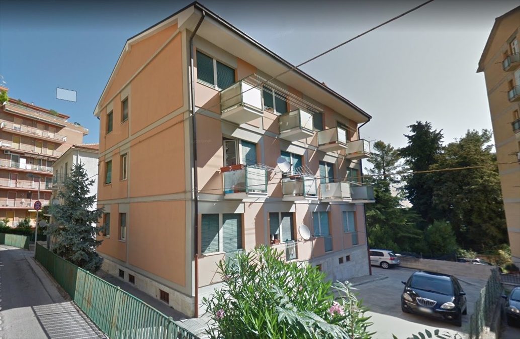 Trilocale in vendita in via martiri lancianesi, Chieti