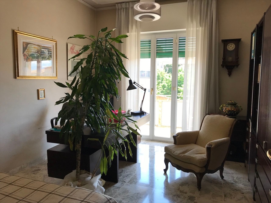 Quadrilocale con box in via silvino olivieri, Chieti