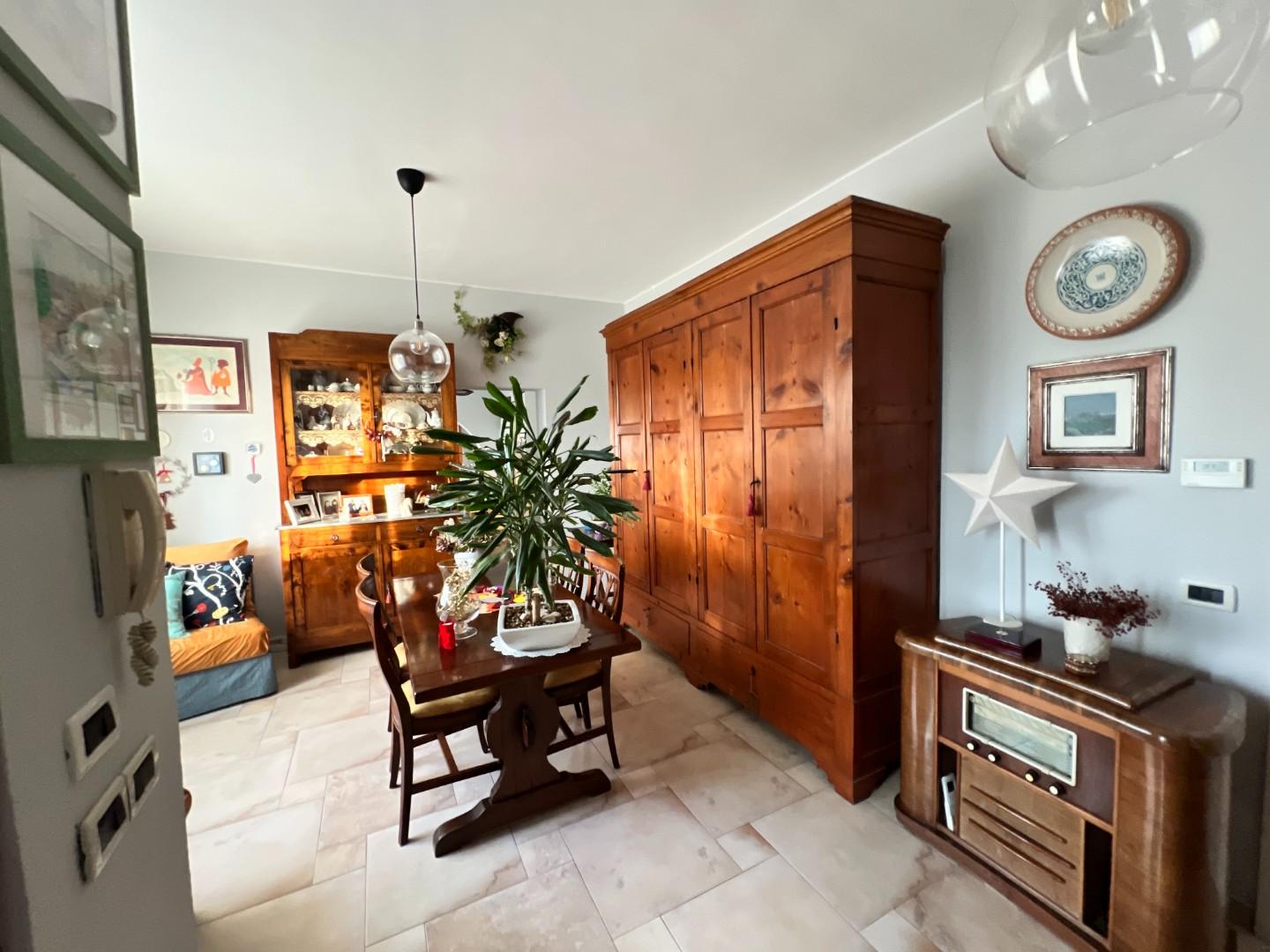 Villa Bifamiliare con giardino a Capannori