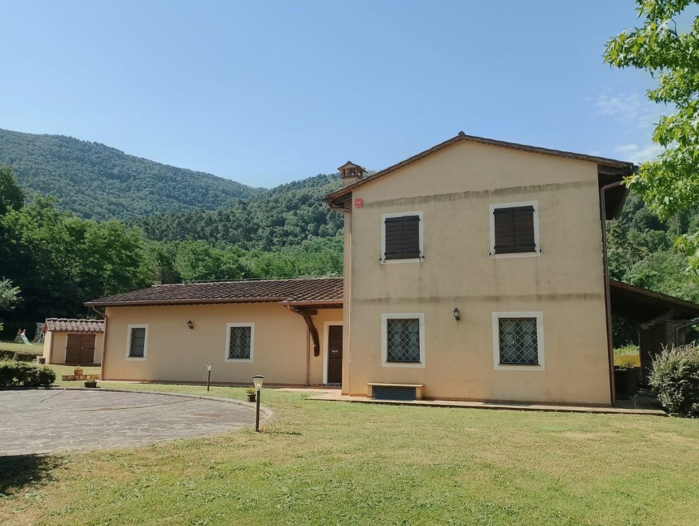 Villa in vendita, Lucca fagnano