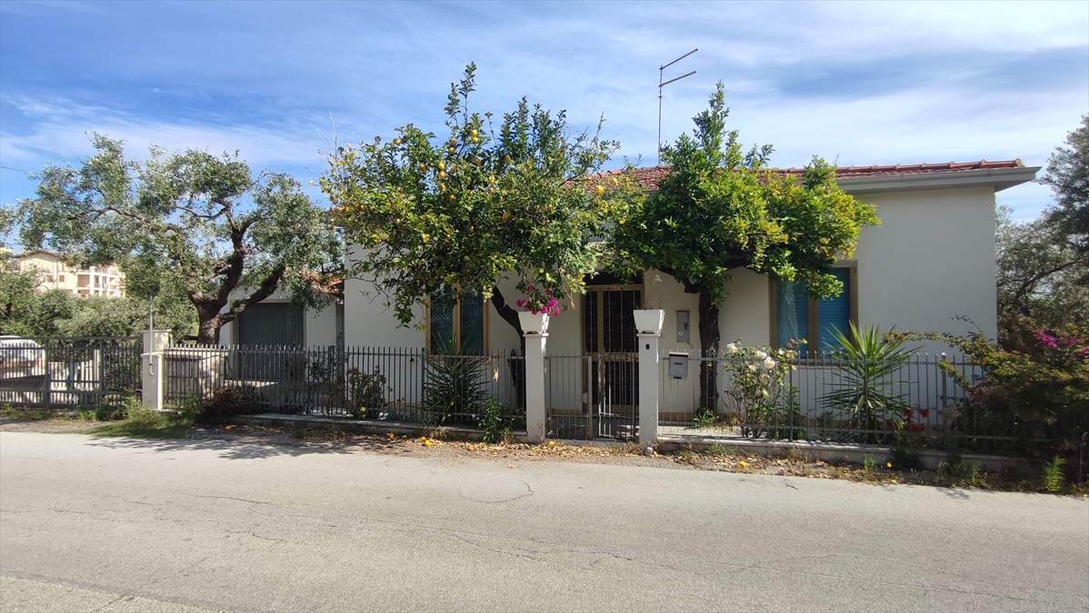 Casa indipendente con giardino in contrada stagliano n. 34, Silvi