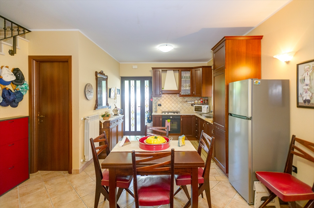 Casa indipendente con giardino in via san rocco 53, Silvi