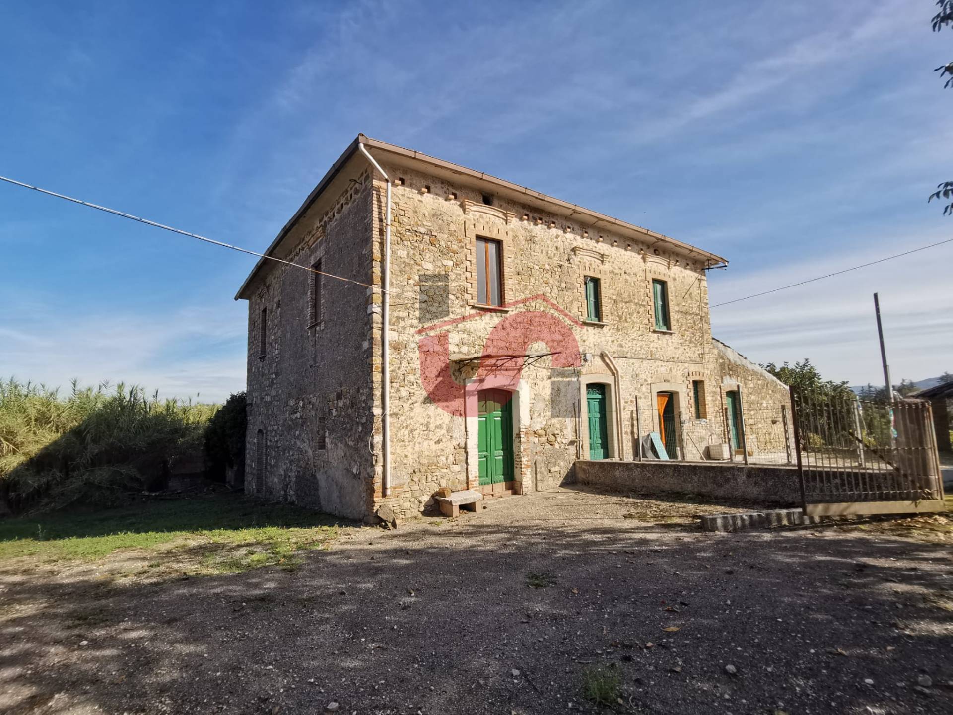 CASALE in vendita a San Nicola Manfredi