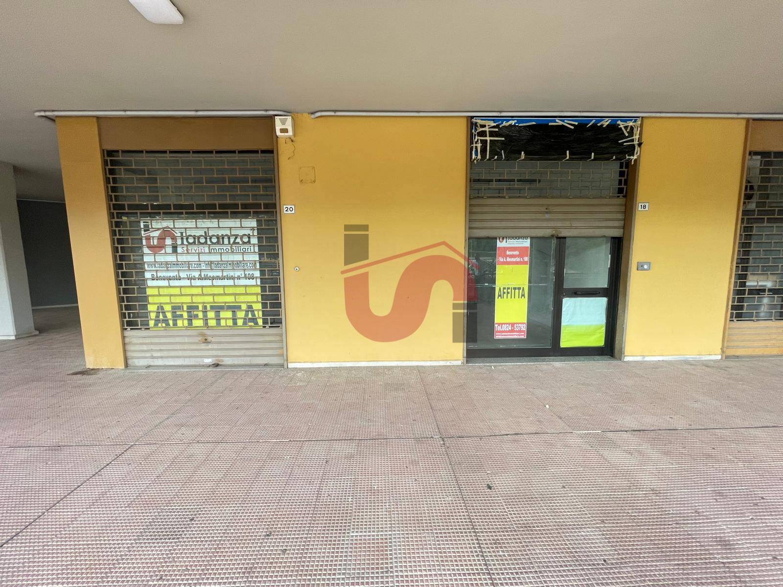Locale commerciale in affitto a Benevento, CRETAROSSA