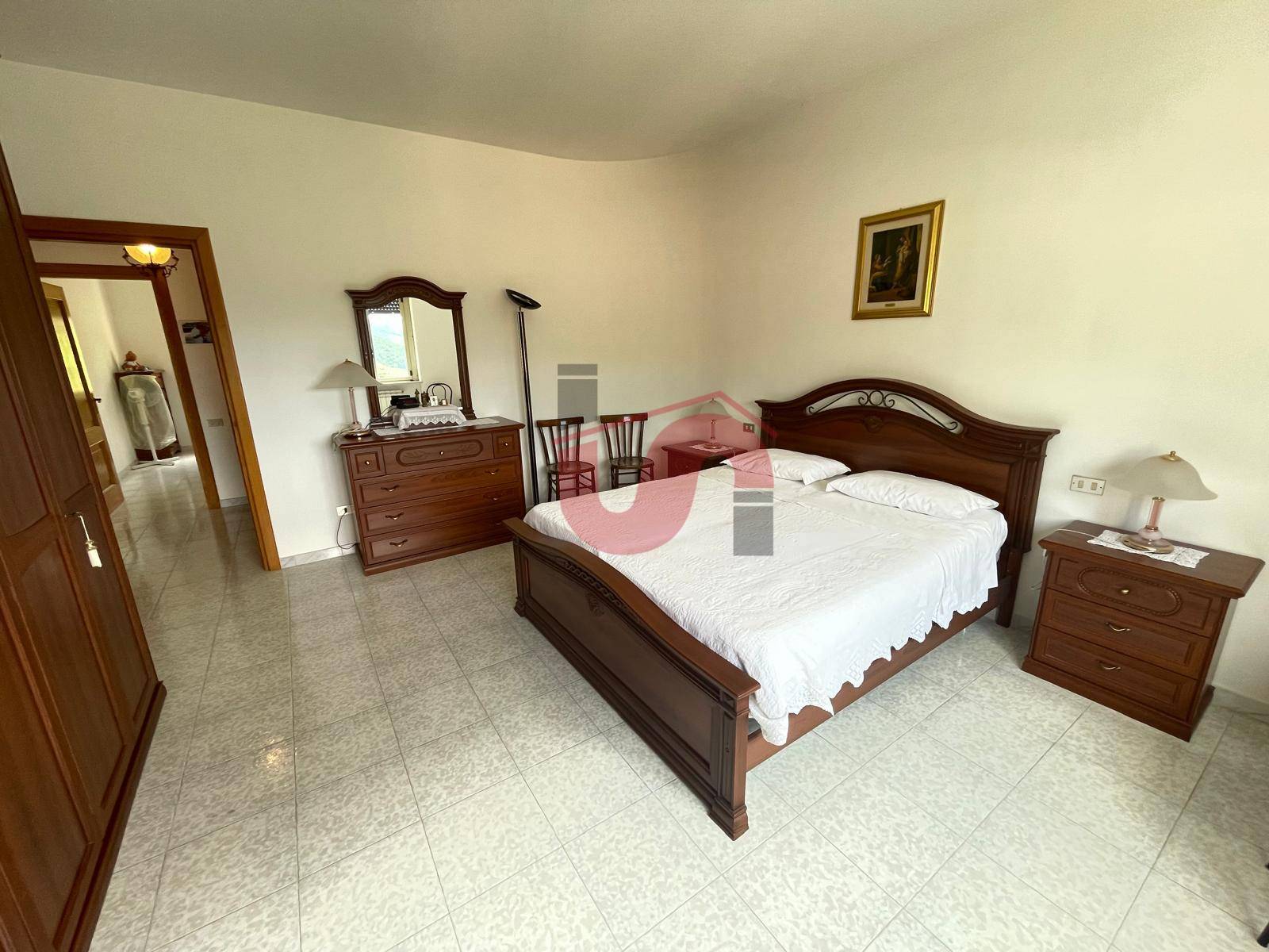 QUADRILOCALE in vendita a Vitulano