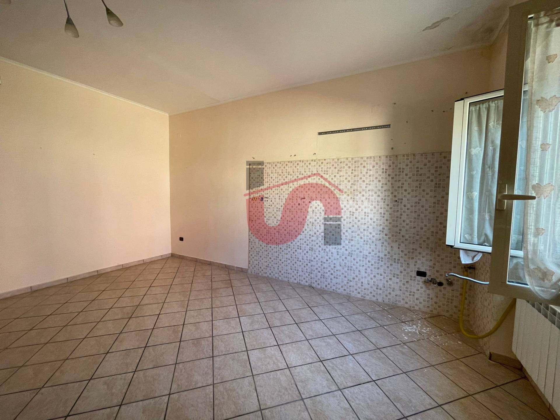 TRILOCALE in vendita a Benevento, CENTRO STORICO