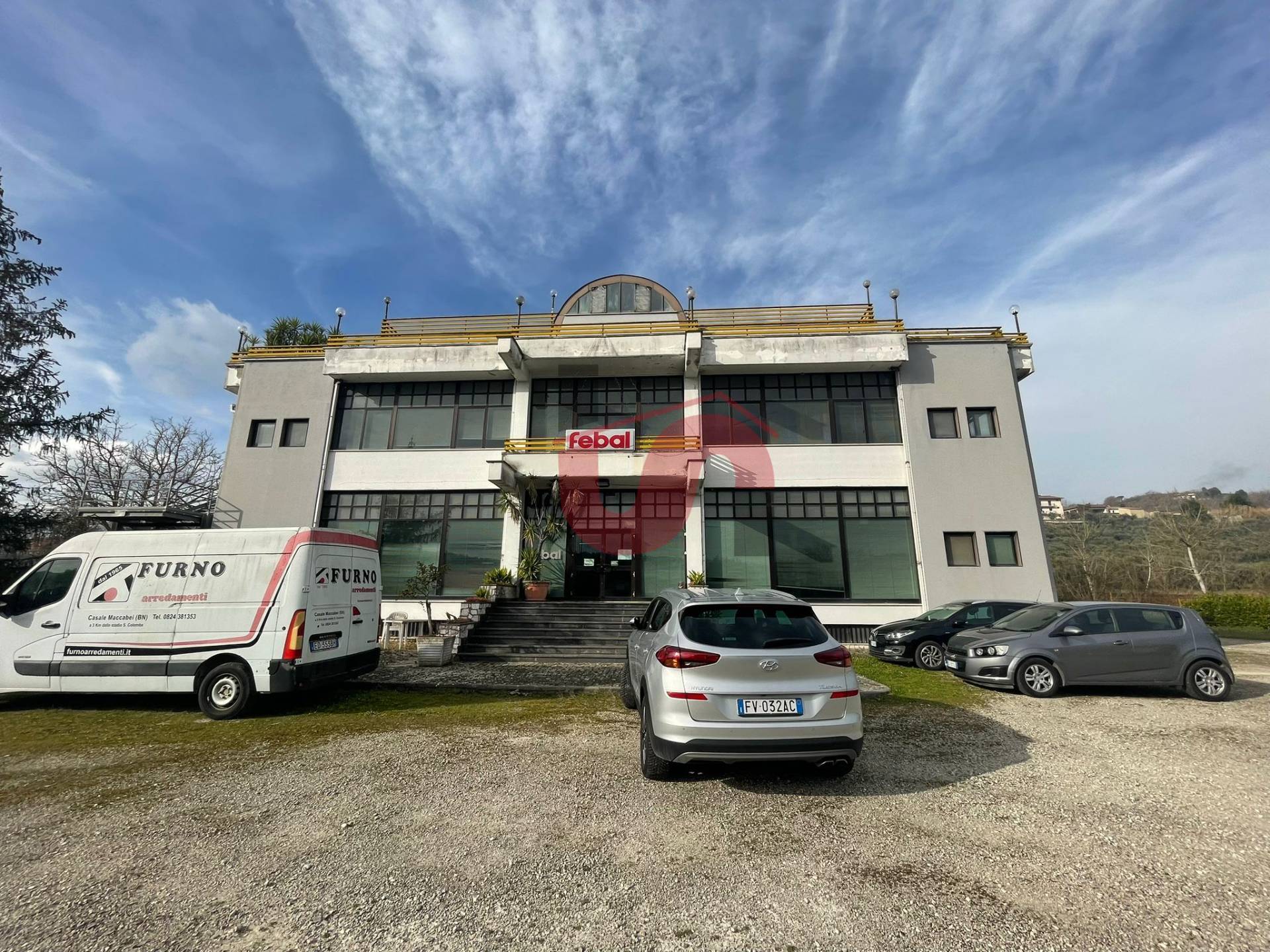 Locale commerciale in vendita a Benevento, CONTRADE