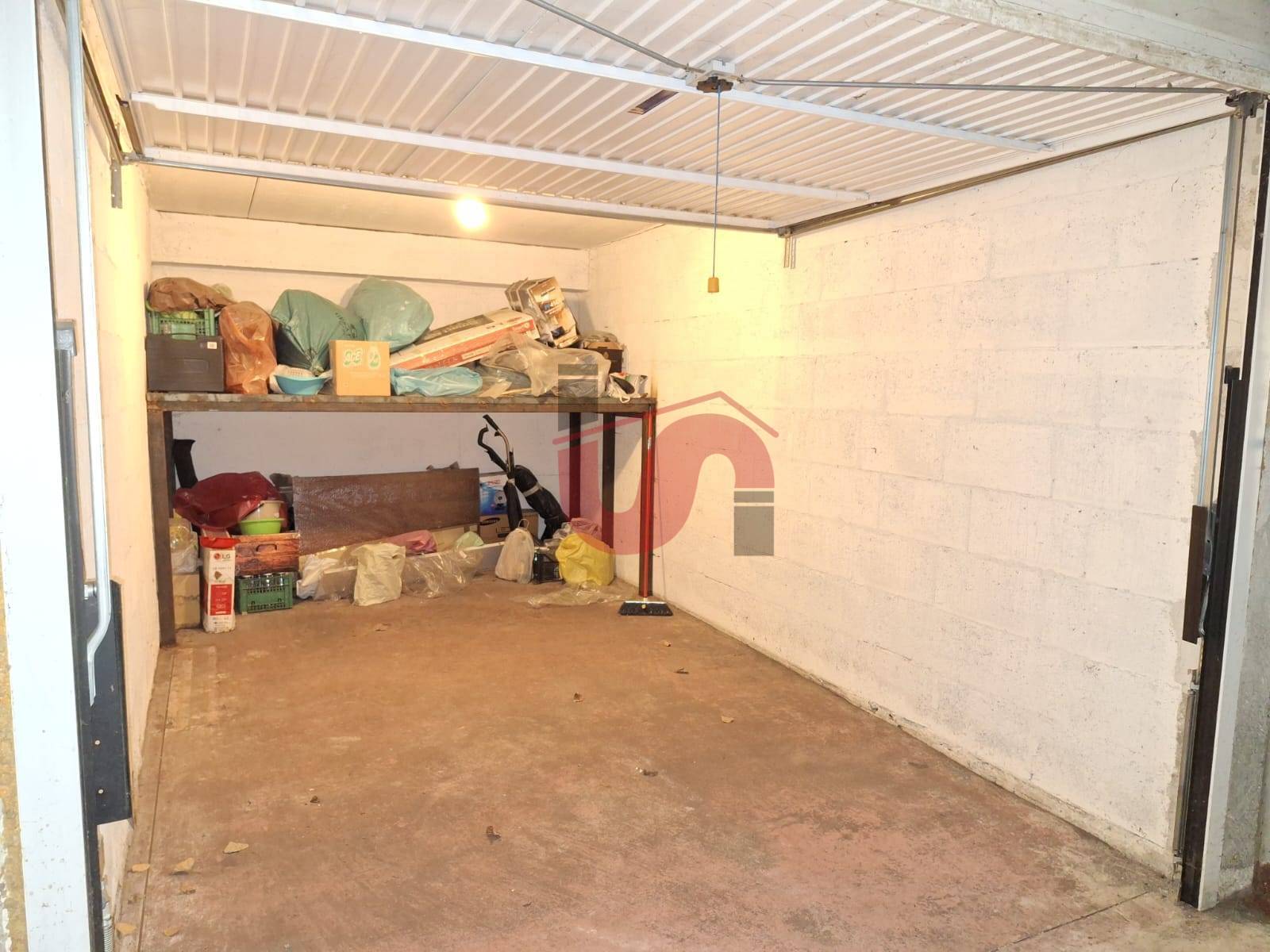 GARAGE/BOX in vendita a Benevento, Centro