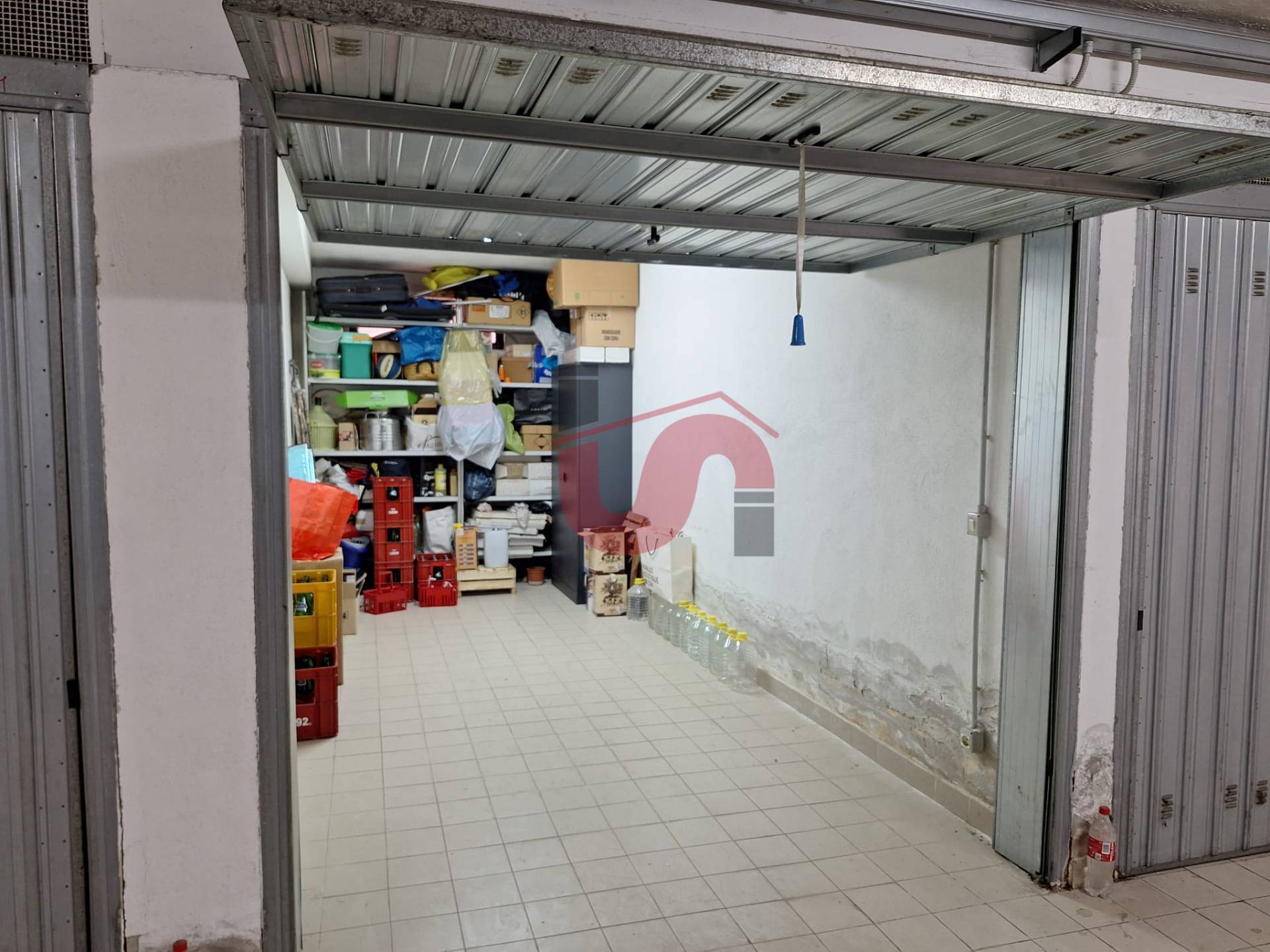 GARAGE/BOX in vendita a Benevento, Mellusi