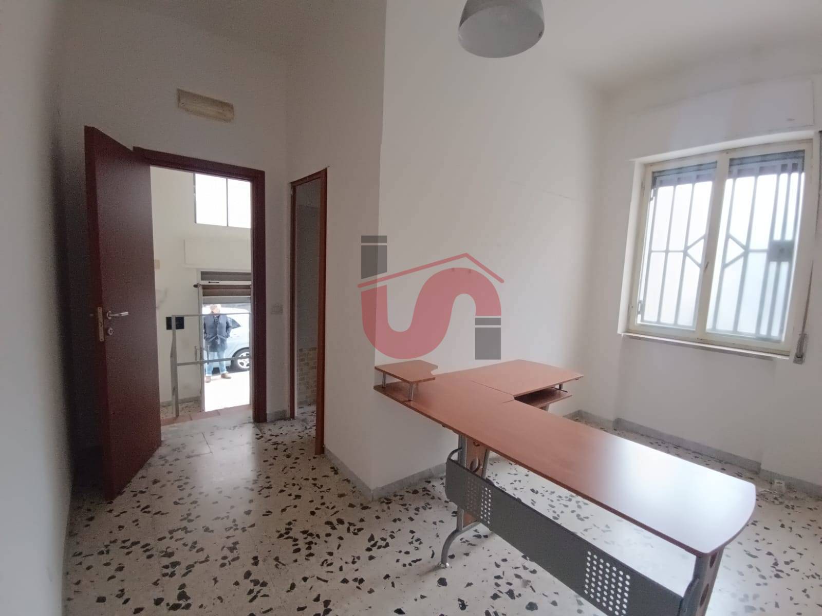 NEGOZIO in affitto a Benevento, Mellusi/Atlantici