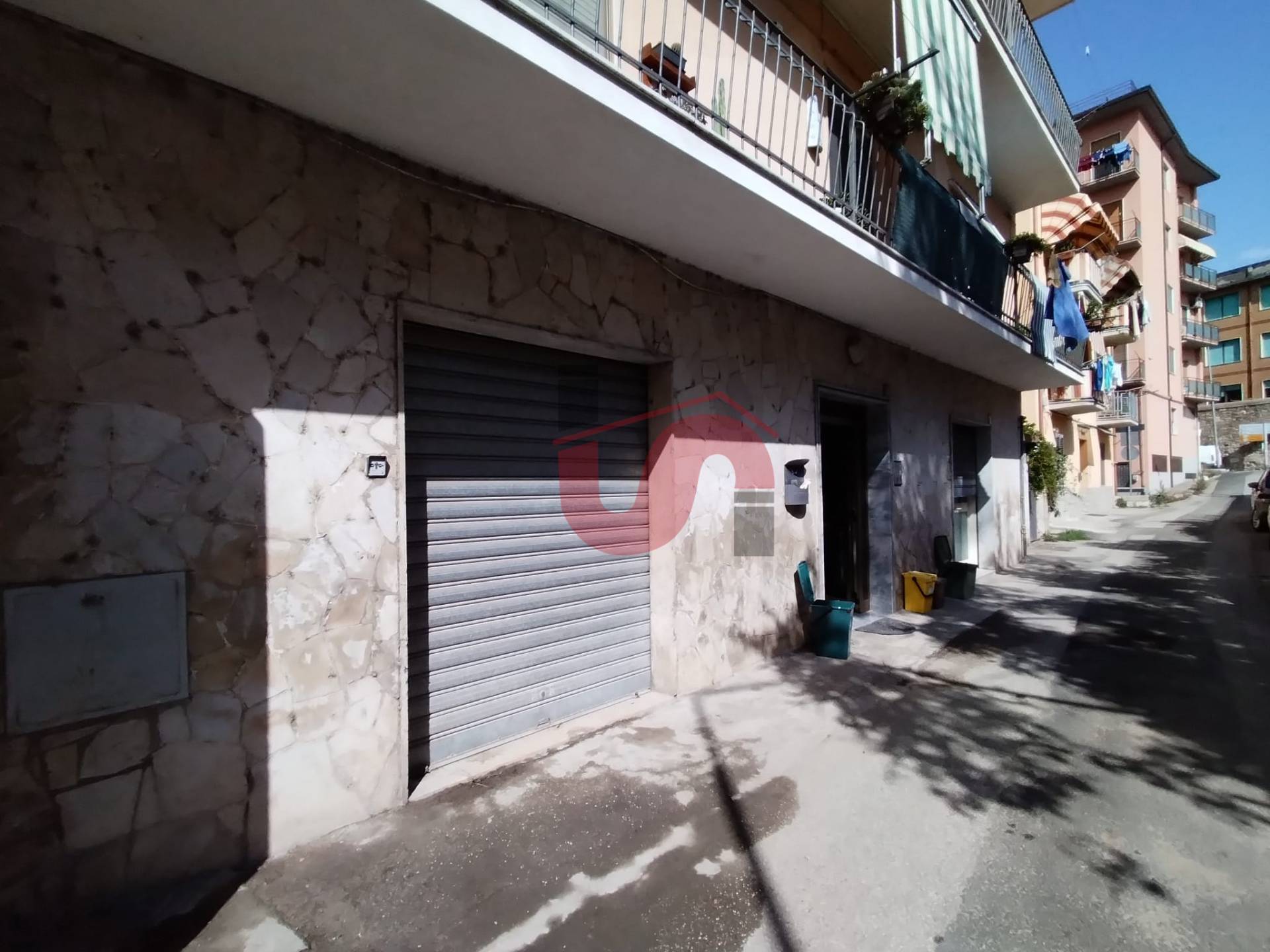 Locale Artigianale/Deposito in vendita a Benevento, CENTRO STORICO