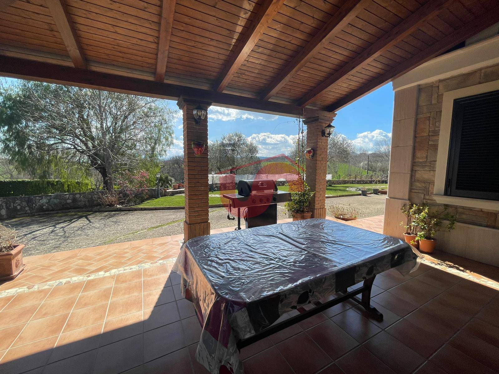 VILLA TRIFAMILIARE in vendita a Calvi