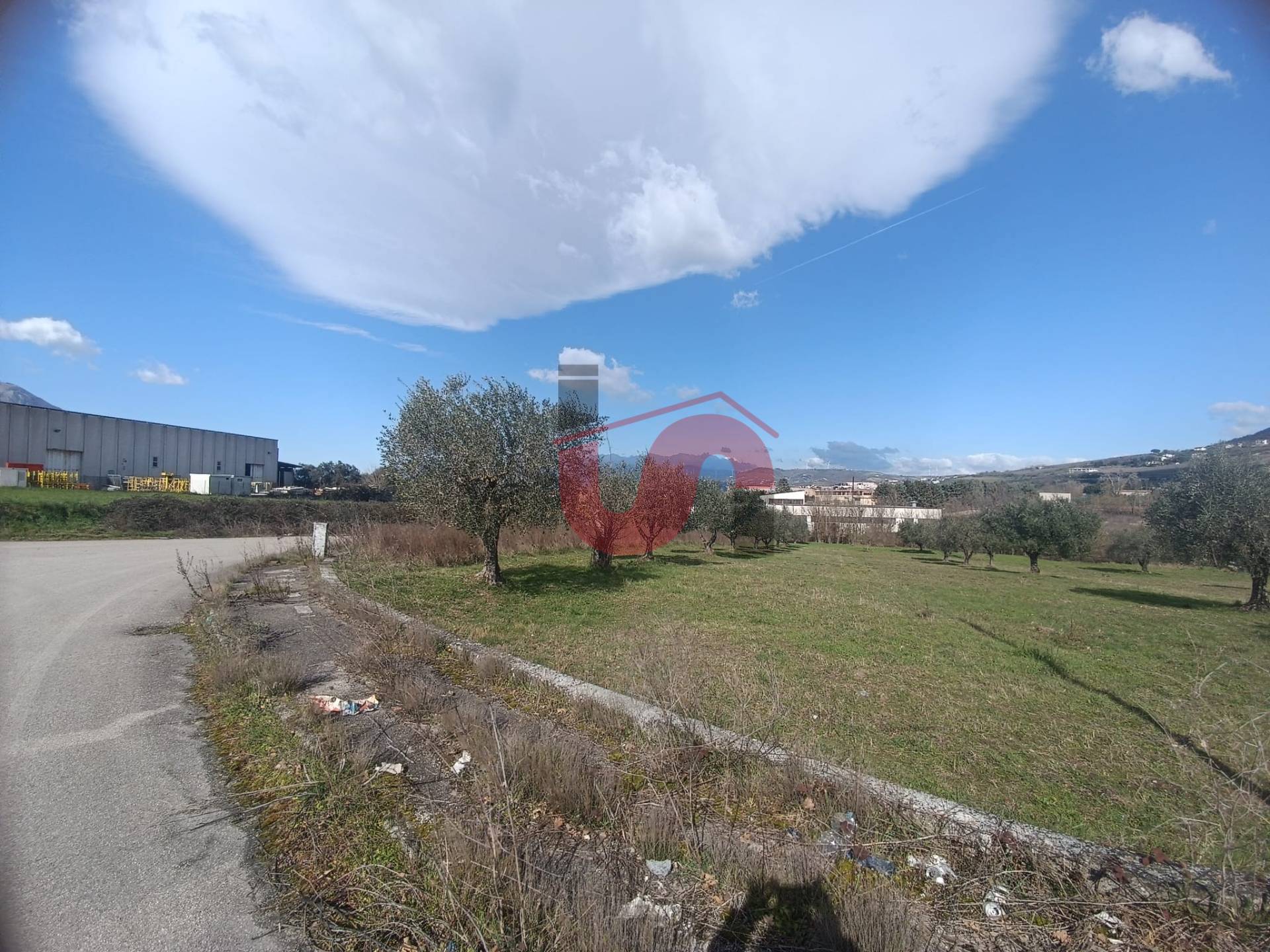 TERRENO INDUSTRIALE/COMMERCIALE in vendita a Benevento, CONTRADE