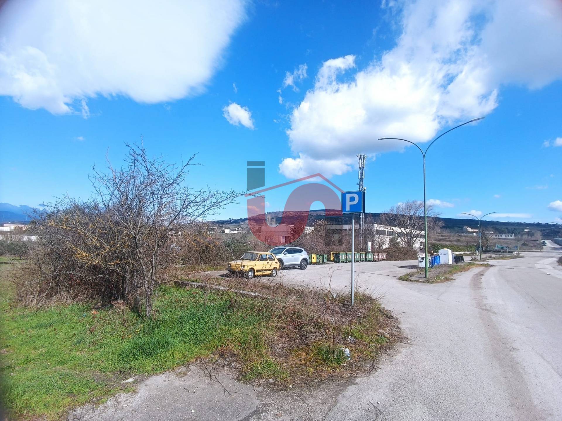 TERRENO INDUSTRIALE/COMMERCIALE in vendita a Benevento, CONTRADE