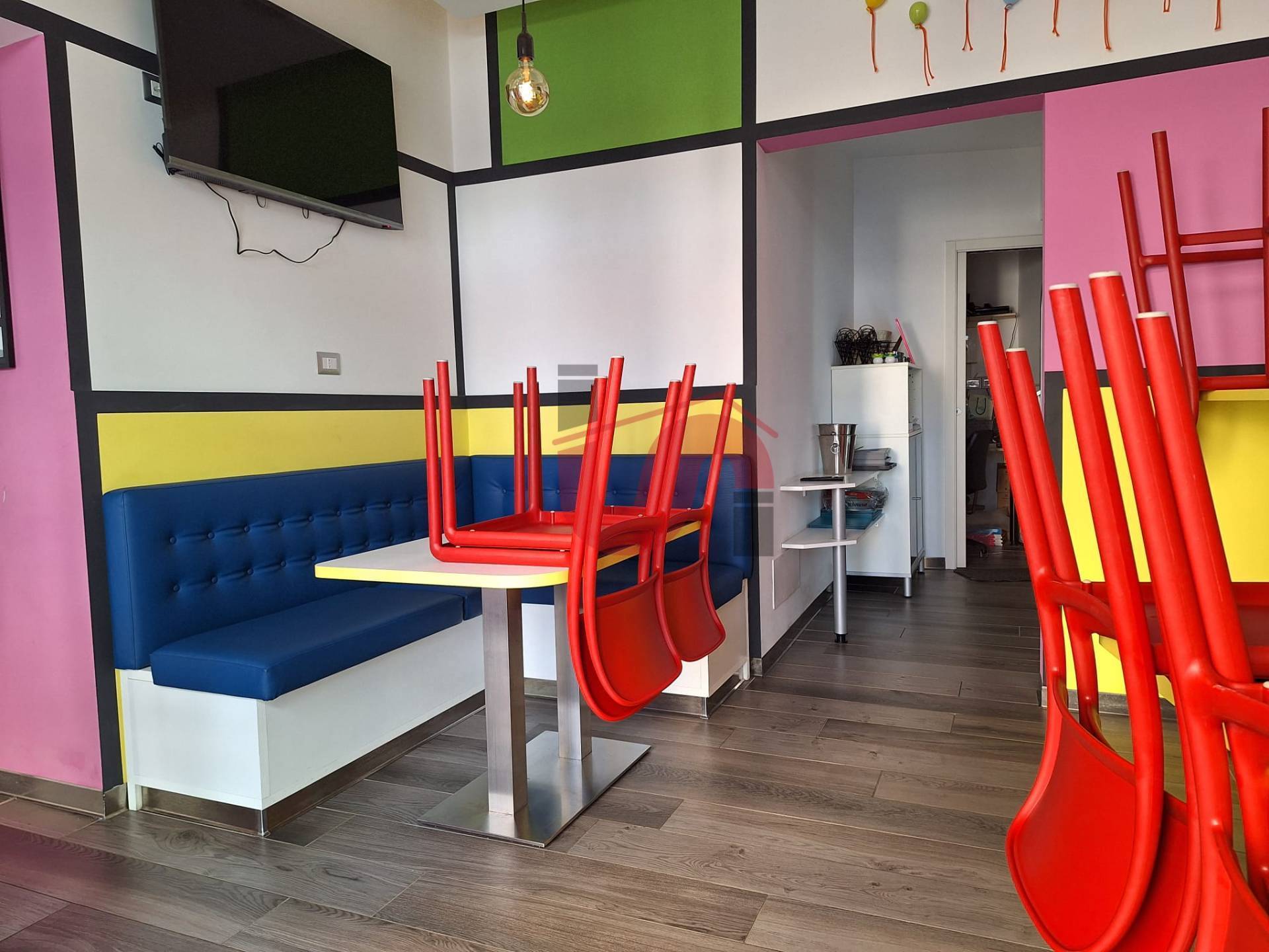 Locale commerciale in affitto a Benevento