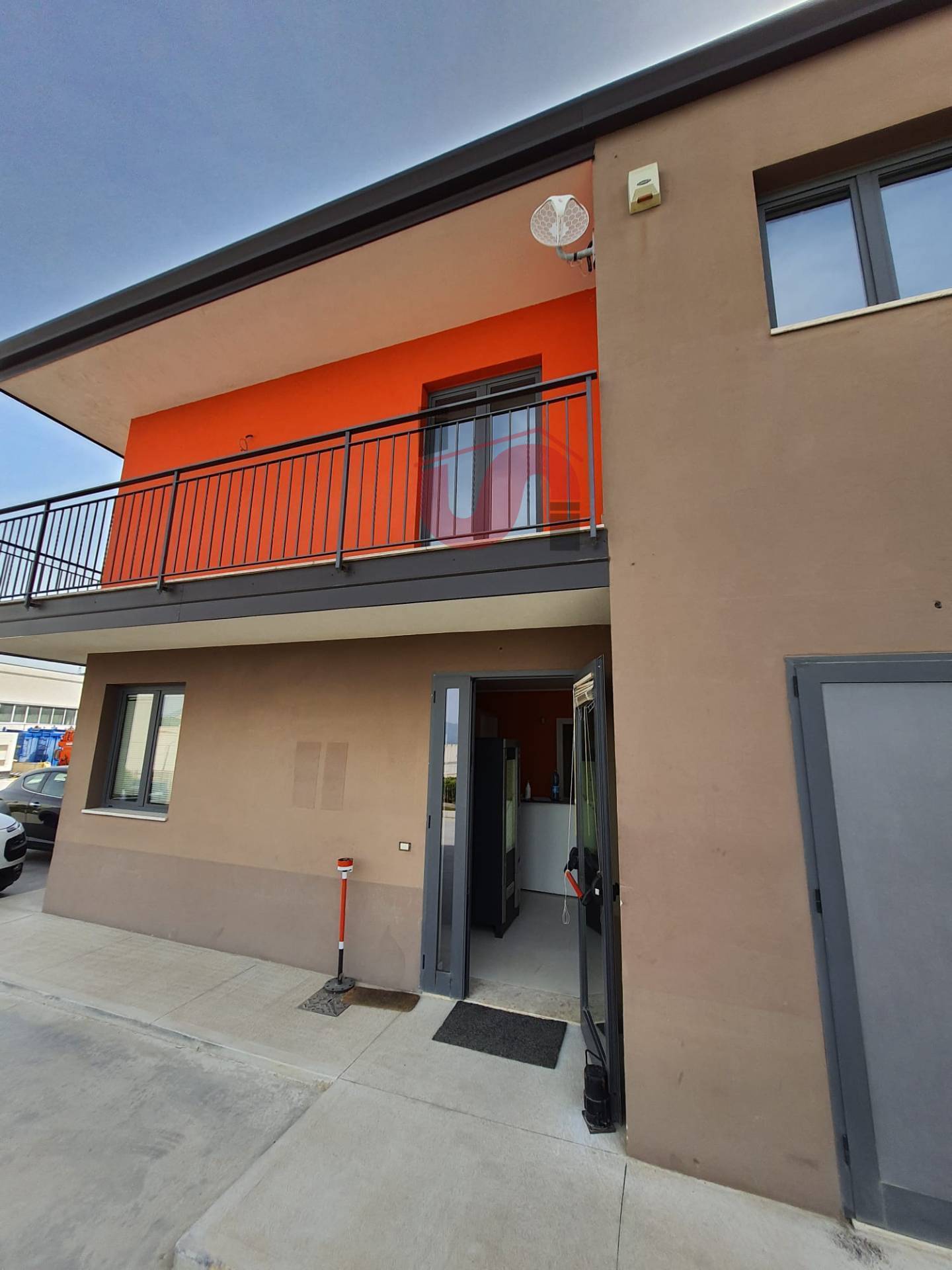 CAPANNONE INDUSTRIALE in vendita a Benevento, CONTRADE