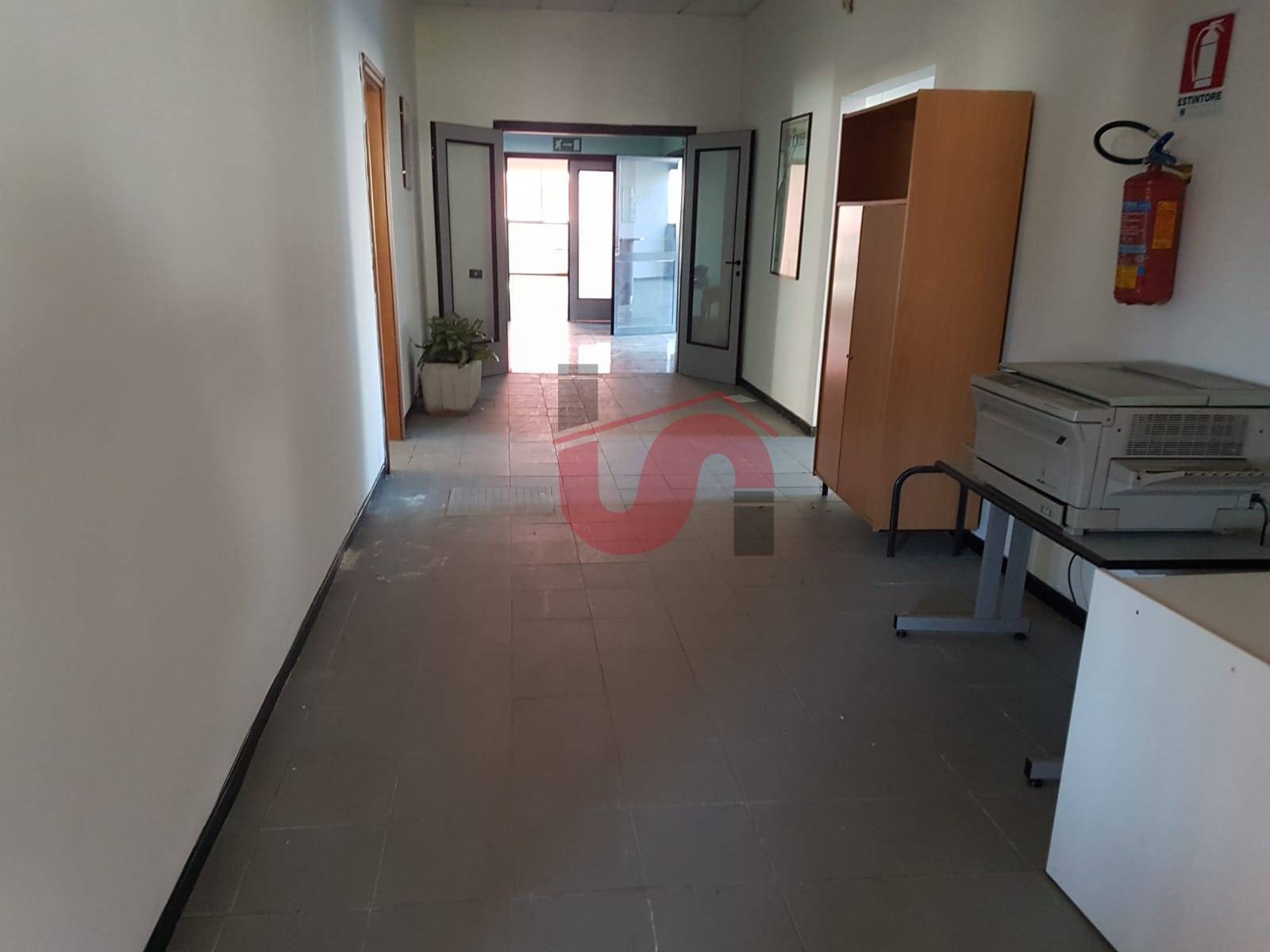 FABBRICATO INDUSTRIALE in vendita a Benevento, CONTRADE