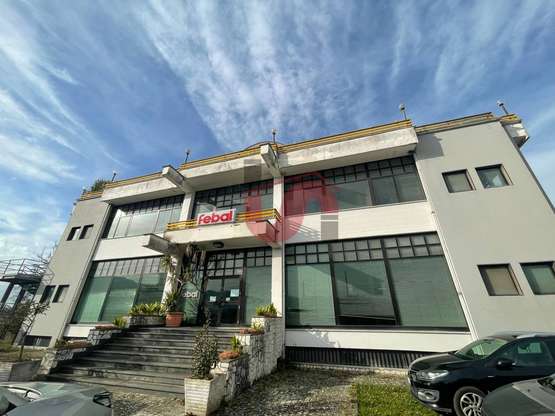 Locale commerciale in vendita a Benevento, CONTRADE