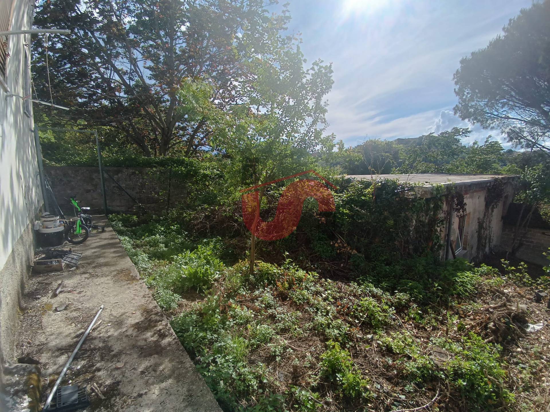 SEMINDIPENDENTE in vendita a Sant'Angelo a Cupolo