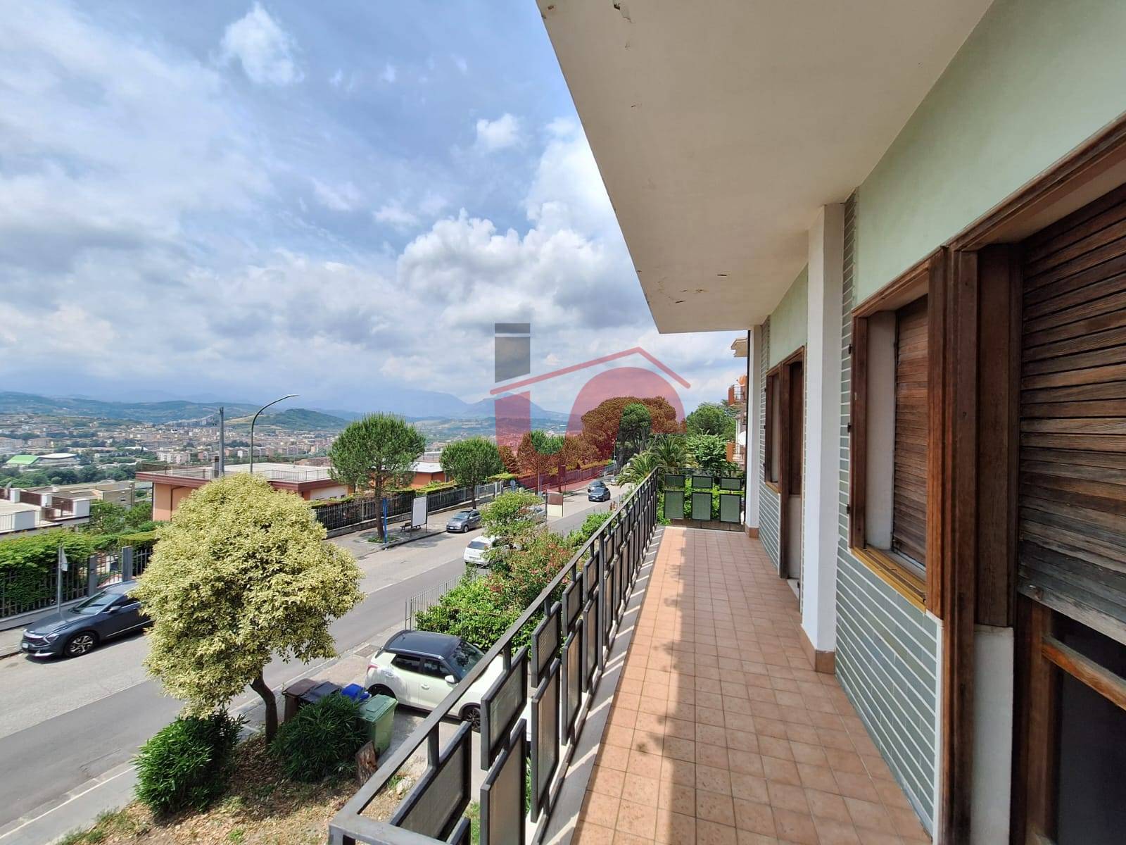 APPARTAMENTO + DI 4 LOCALI in affitto a Benevento, Mellusi