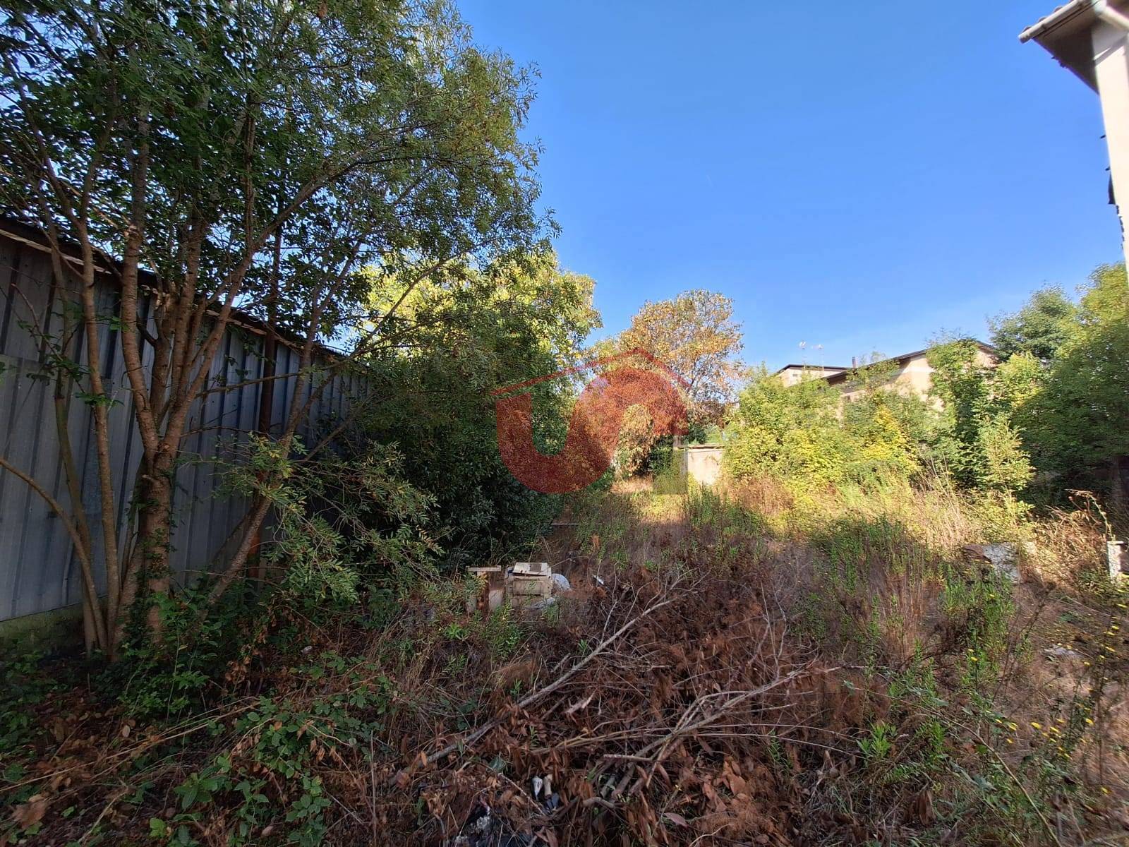 INTERO STABILE in vendita a Benevento, CONTRADE