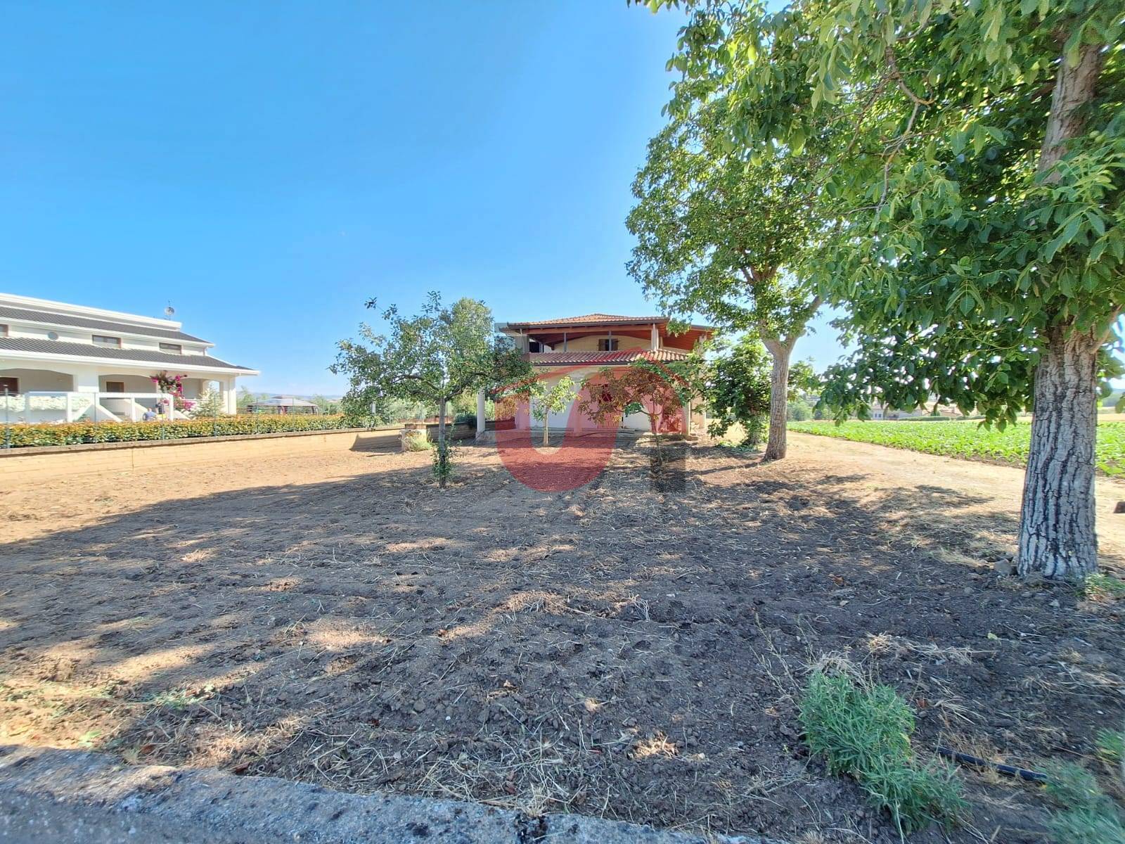 VILLA BIFAMILIARE in vendita a Benevento, CONTRADE