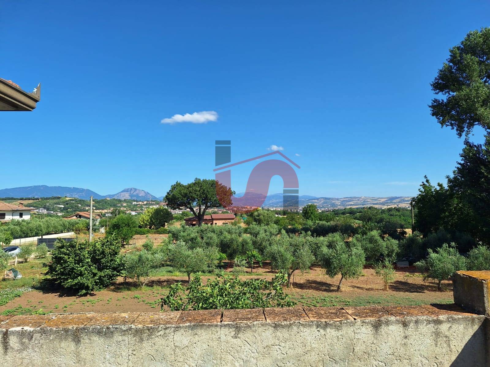 VILLA BIFAMILIARE in vendita a Benevento, CONTRADE