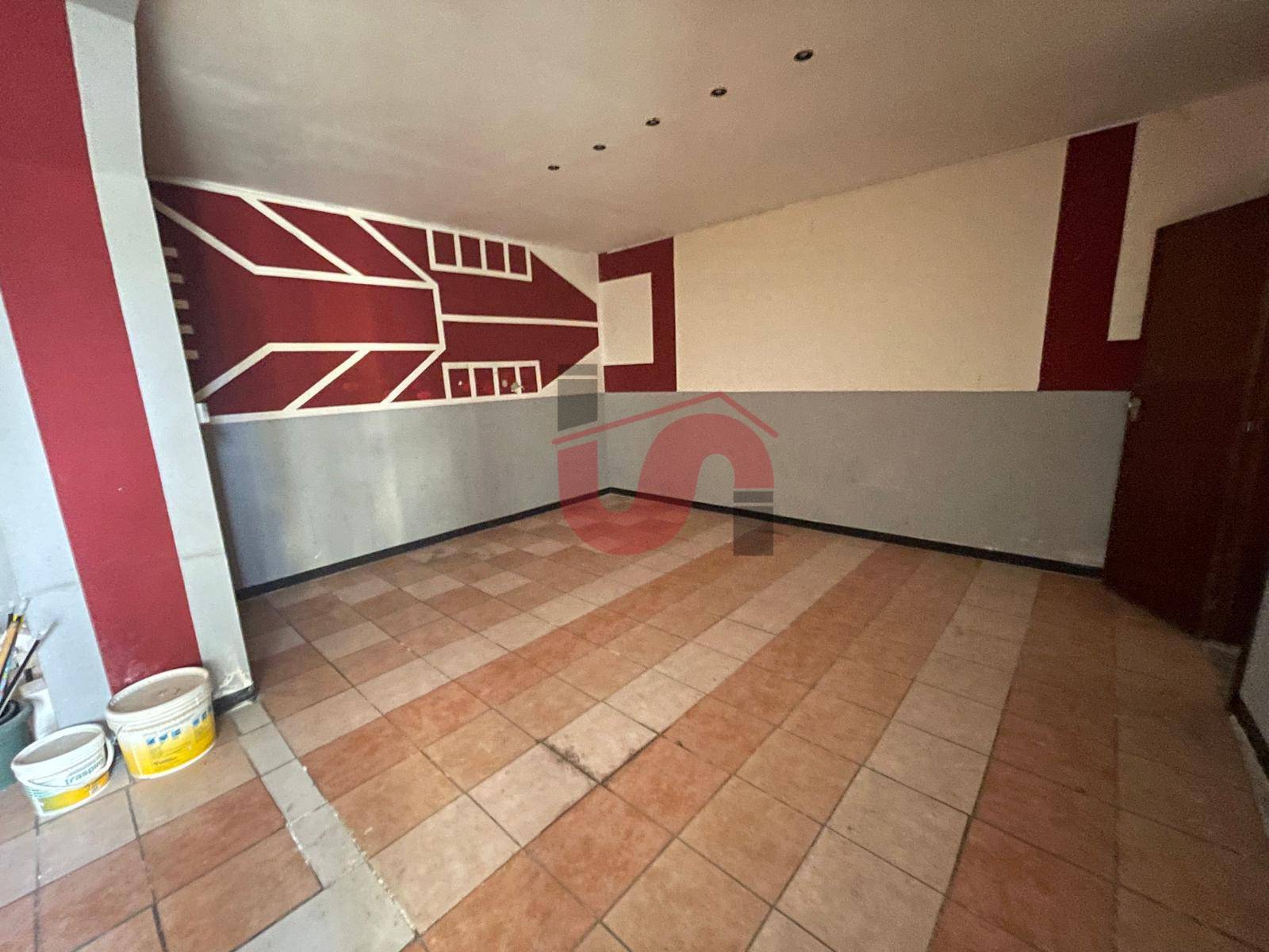 Locale commerciale in vendita a Benevento