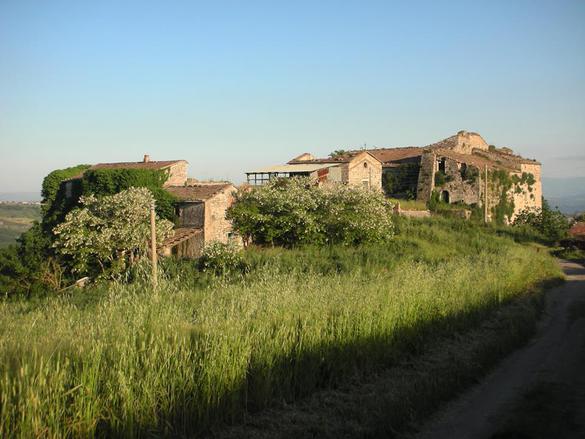 INTERO STABILE in vendita a Pago Veiano