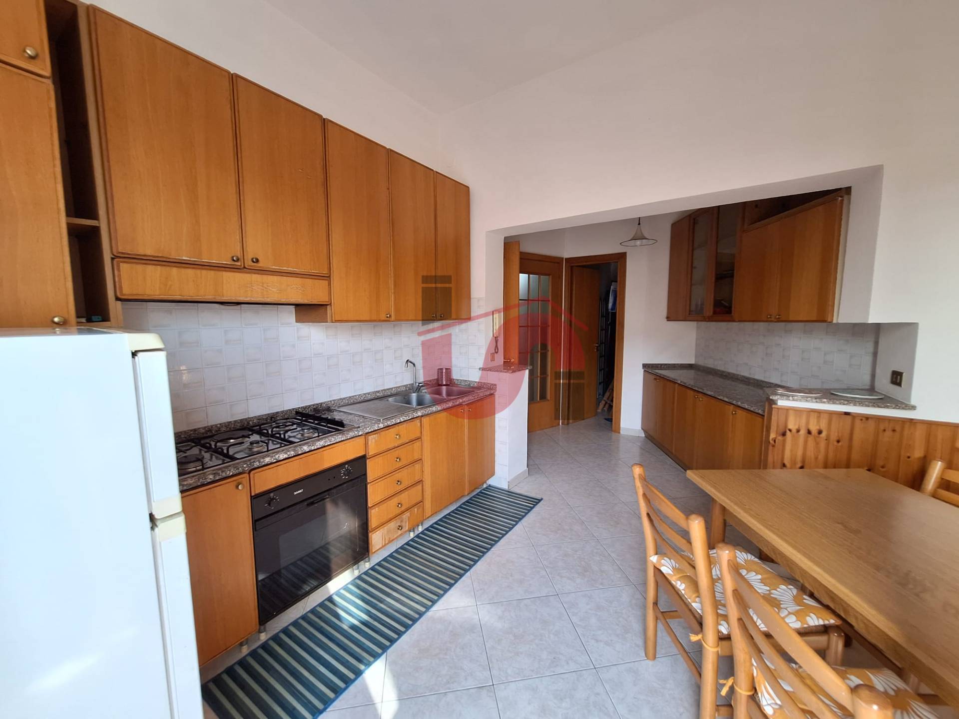 TRILOCALE in vendita a Benevento, Ferrovia