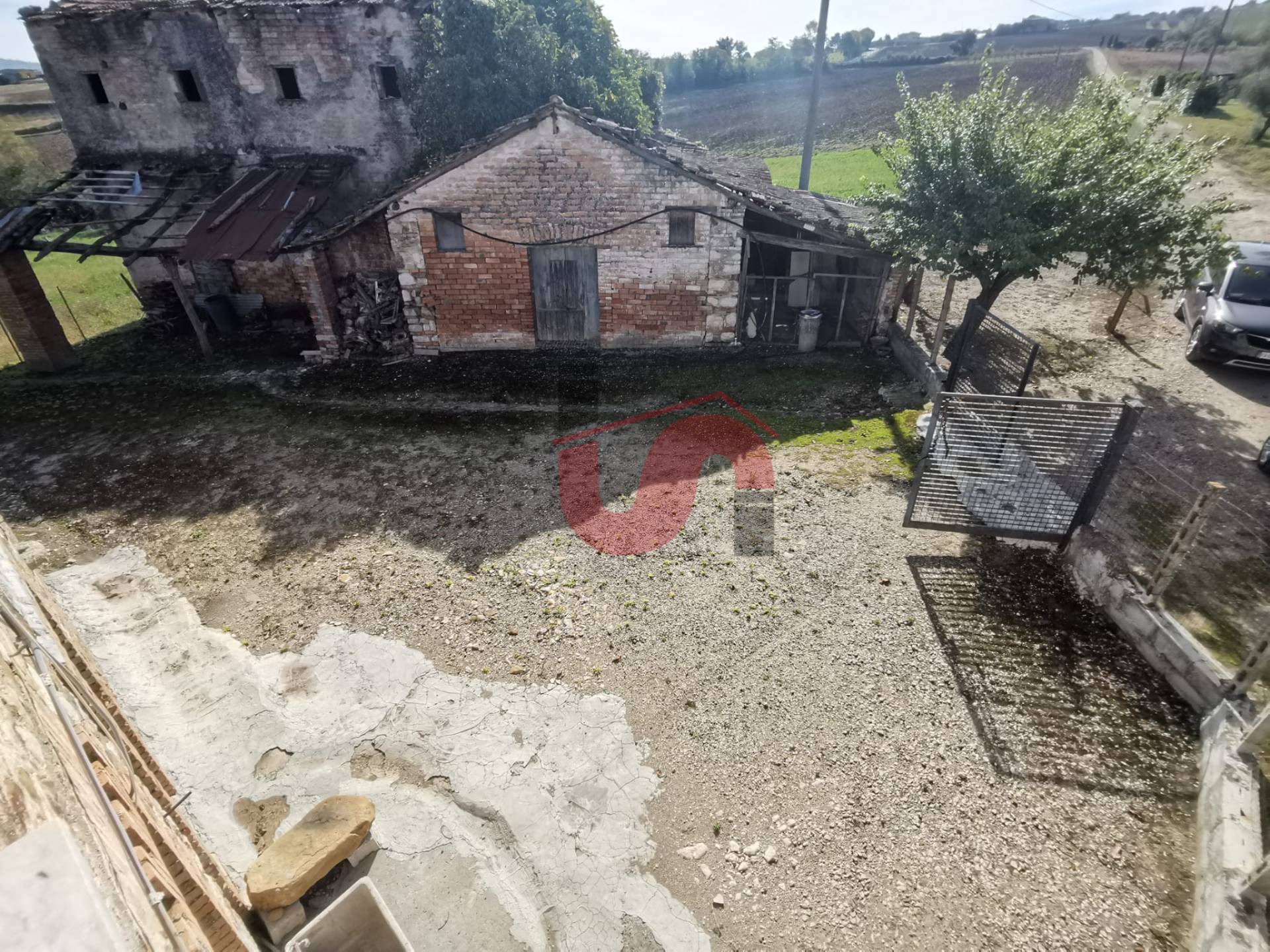 CASALE in vendita a San Nicola Manfredi