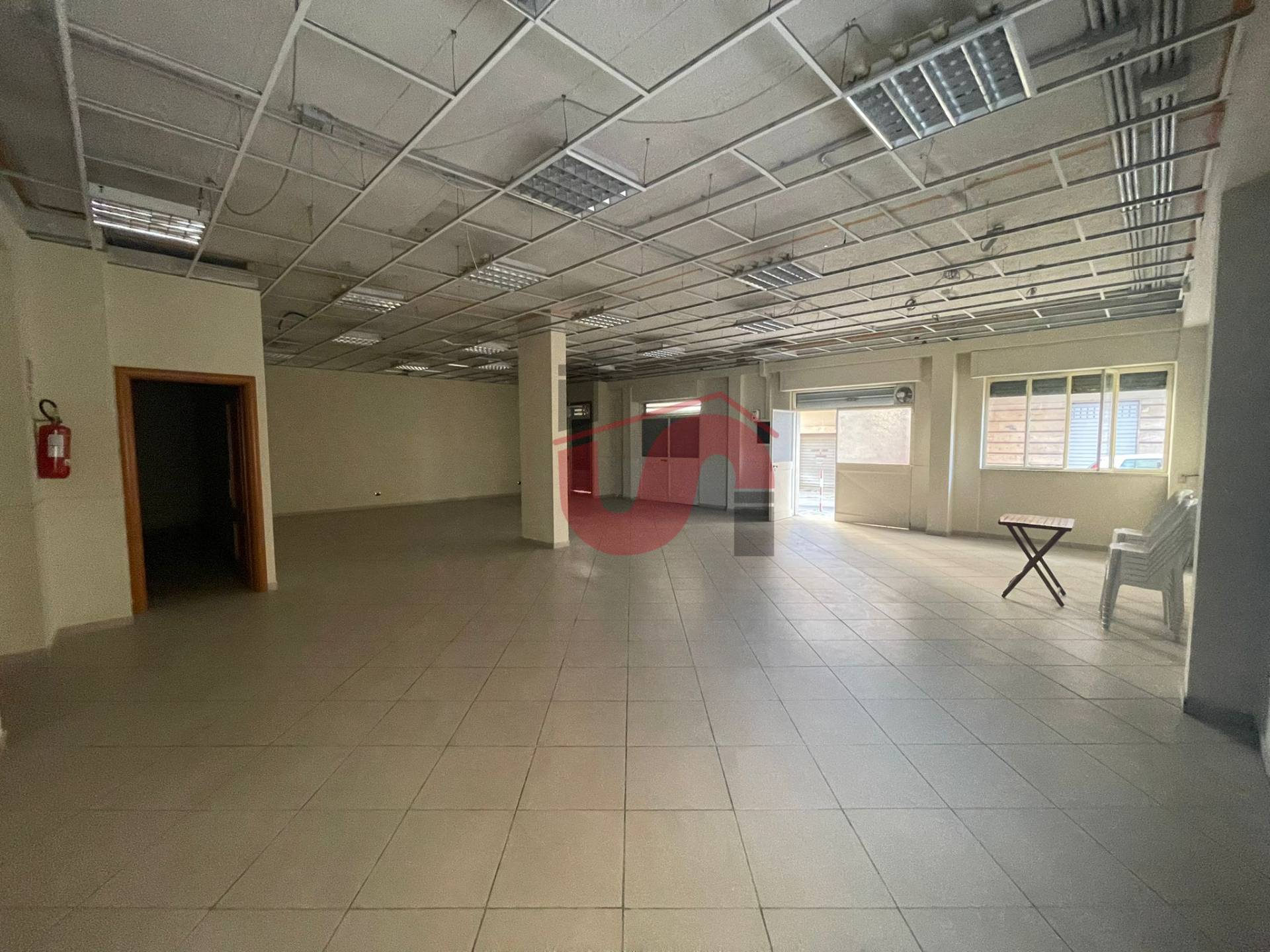 Deposito in vendita a Benevento, Mellusi