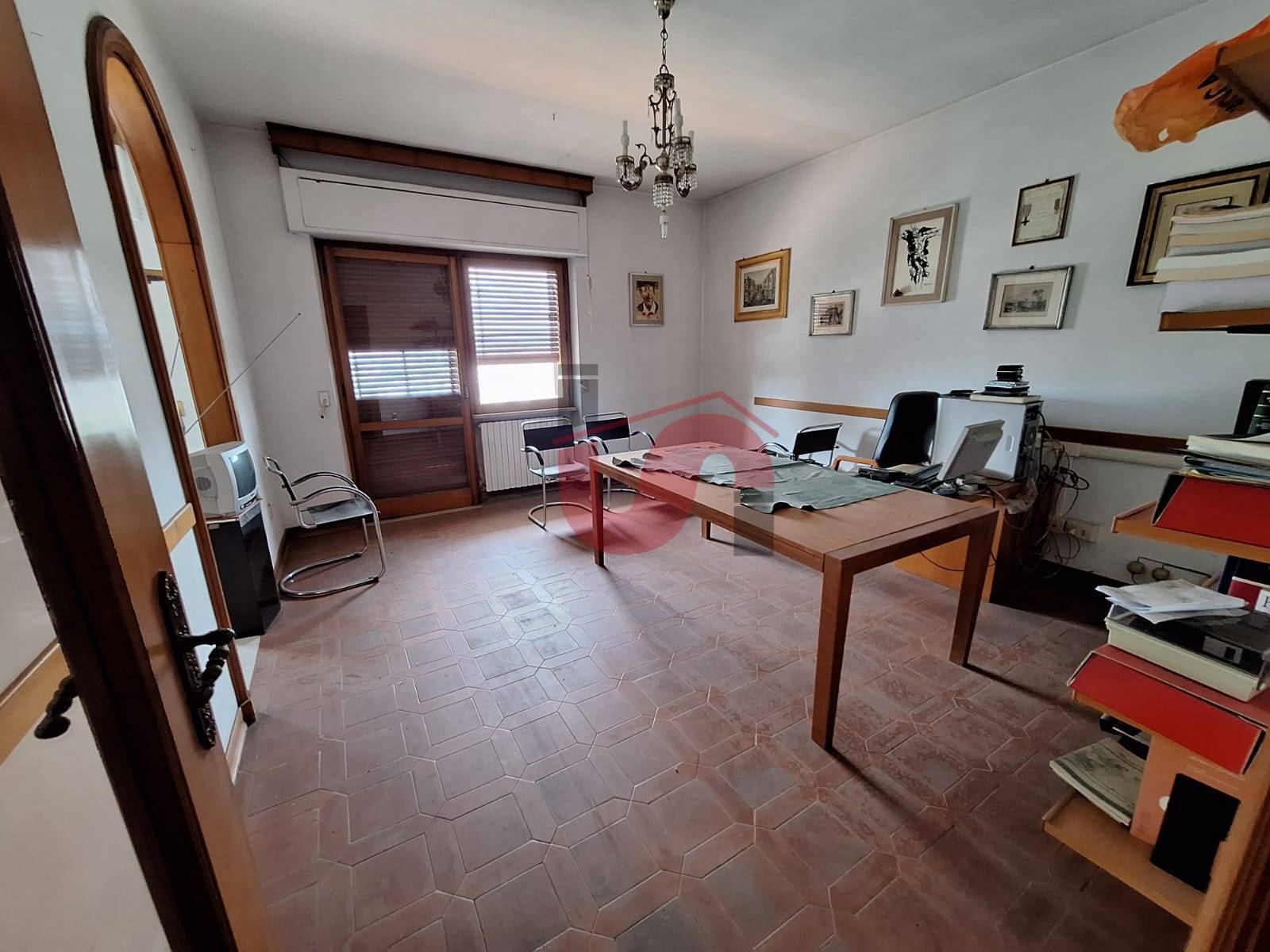 APPARTAMENTO + DI 4 LOCALI in affitto a Benevento, Mellusi