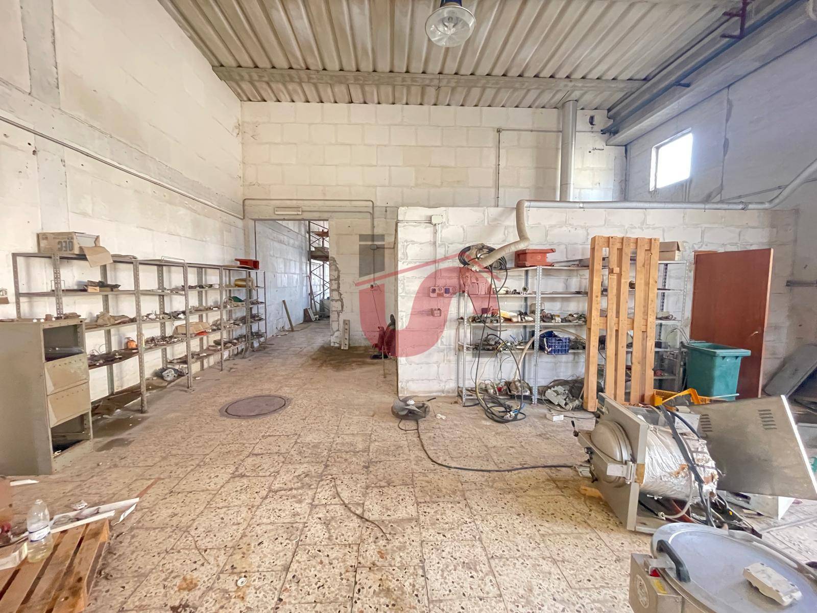 Capannone in vendita a Benevento